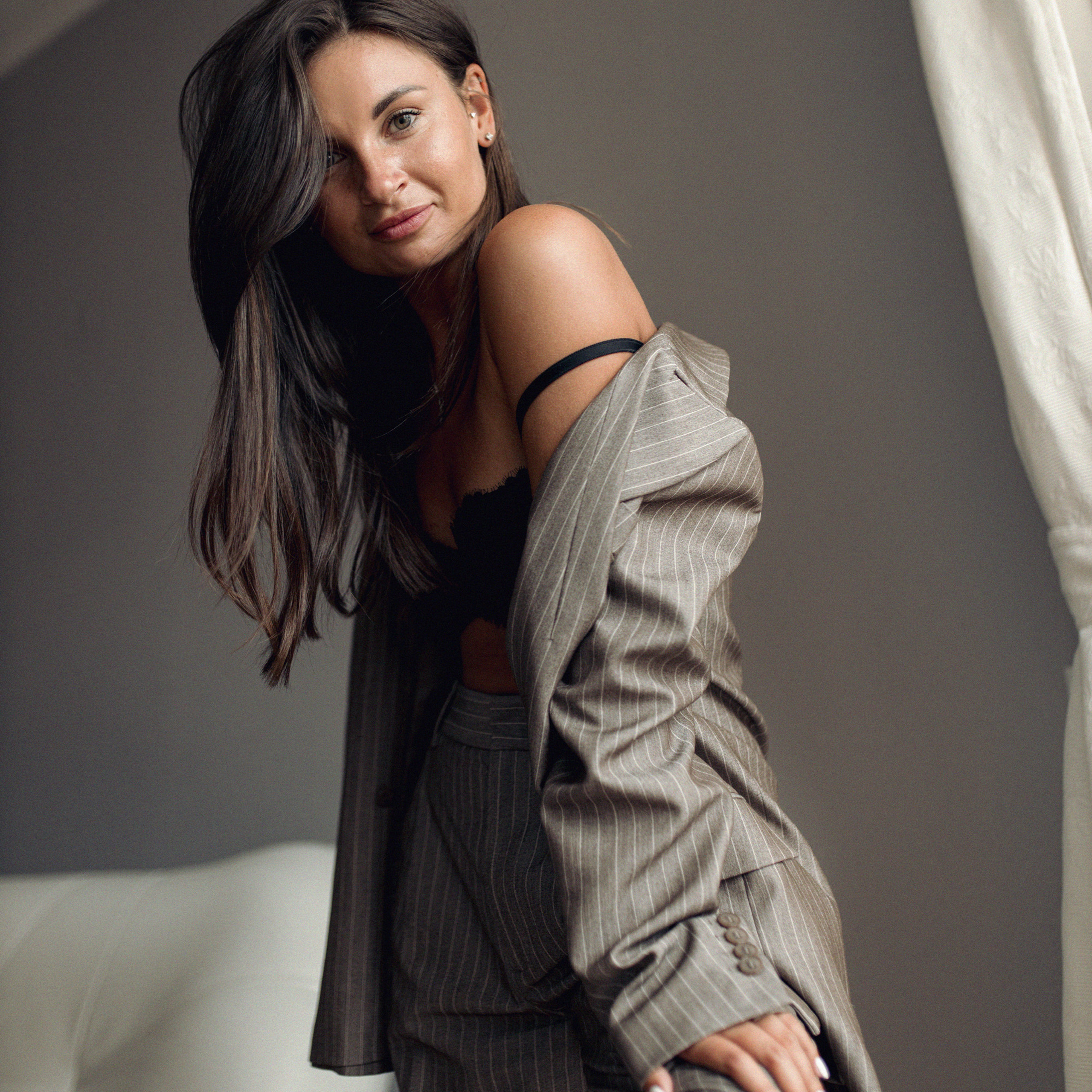 Аня и дождь в Питере. Фотограф Мария Сваридзе