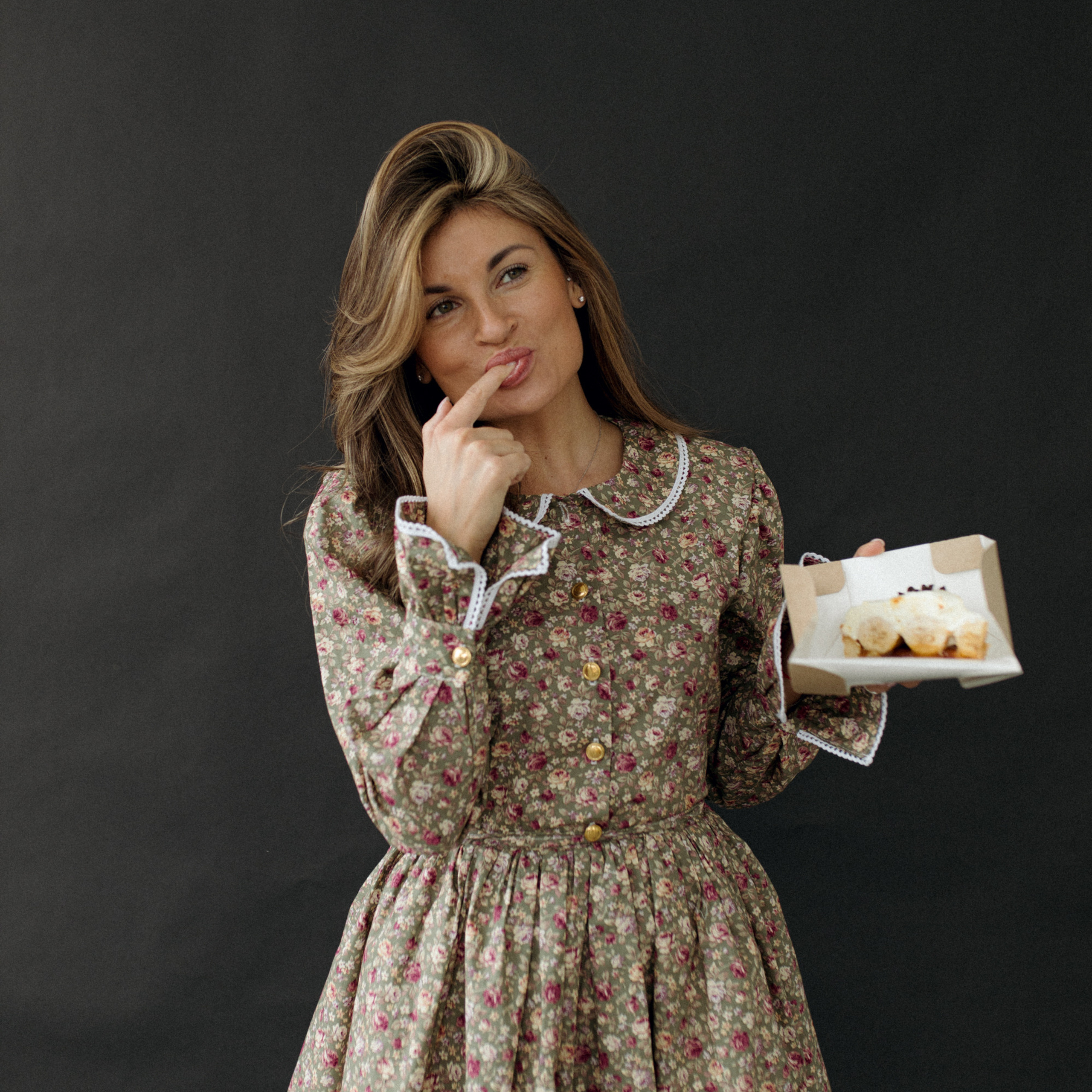 Аня в студии. Фотограф Мария Сваридзе