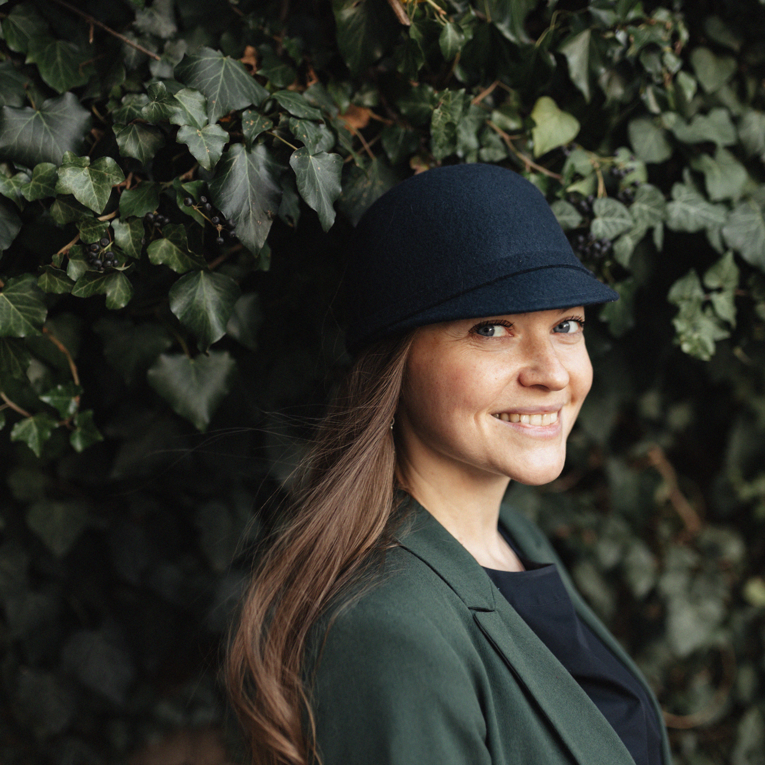 Надя, театр, море. Фотограф Мария Сваридзе