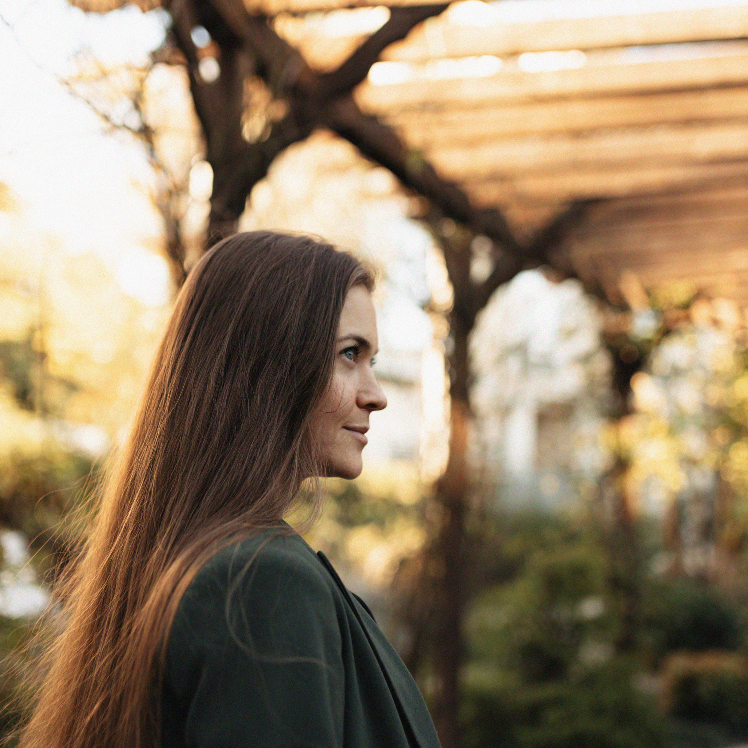 Надя, театр, море. Фотограф Мария Сваридзе