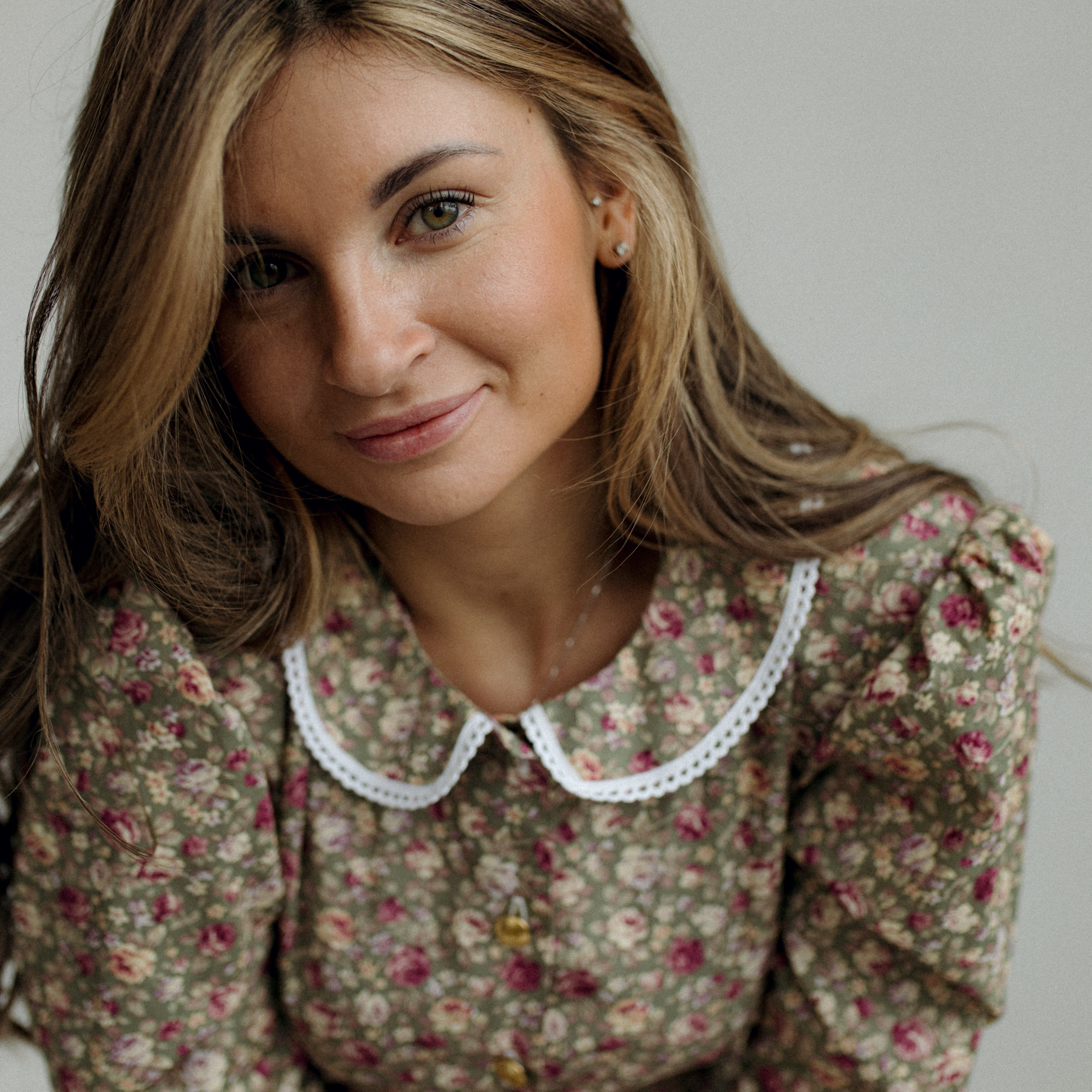 Аня в студии. Фотограф Мария Сваридзе