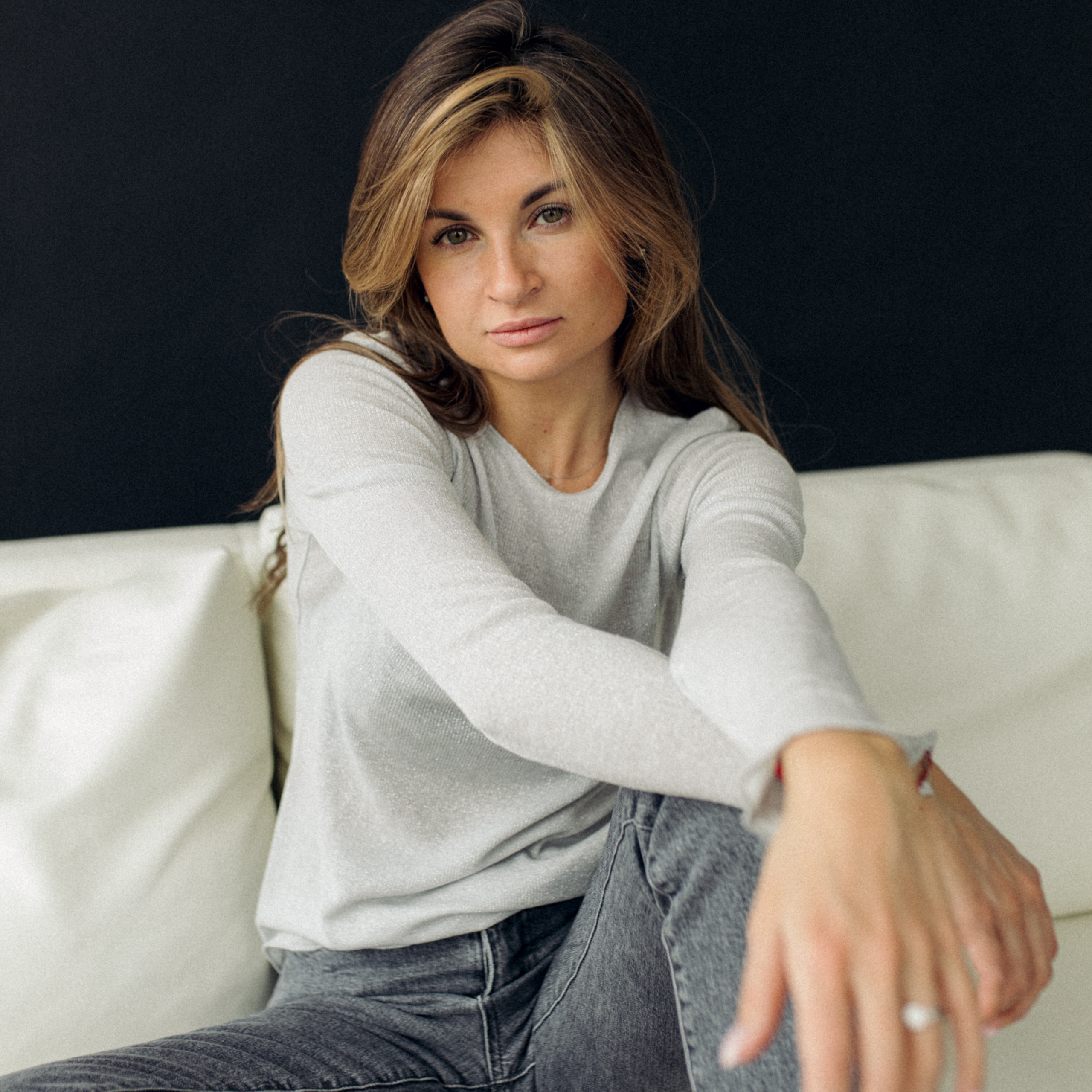 Аня в студии. Фотограф Мария Сваридзе