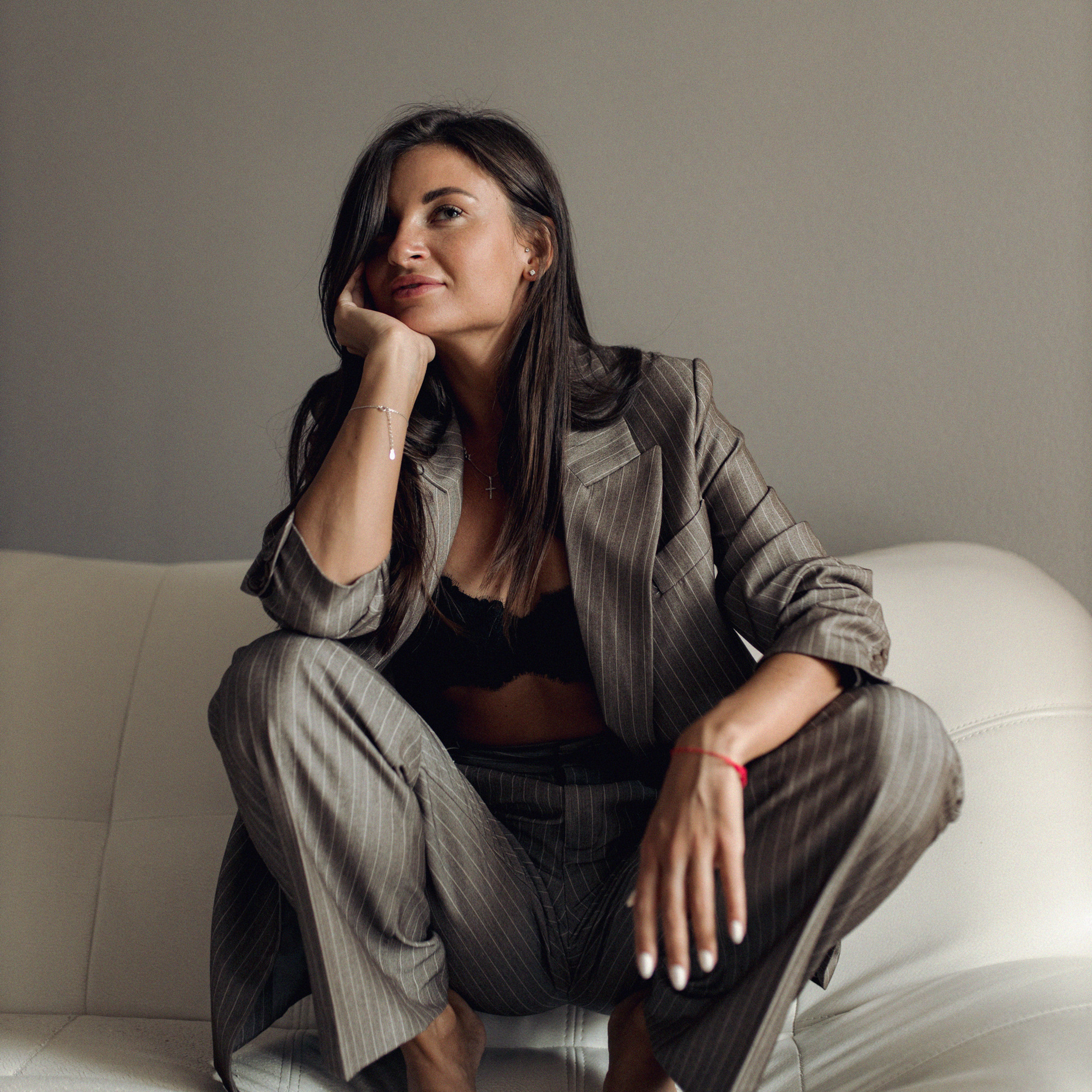 Аня и дождь в Питере. Фотограф Мария Сваридзе