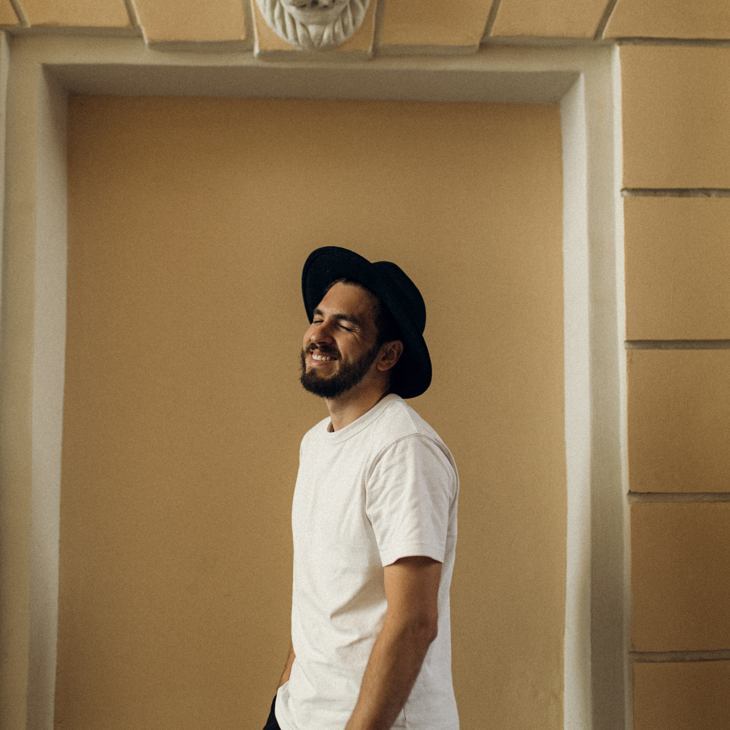 Артур в Питере. Фотограф Мария Сваридзе