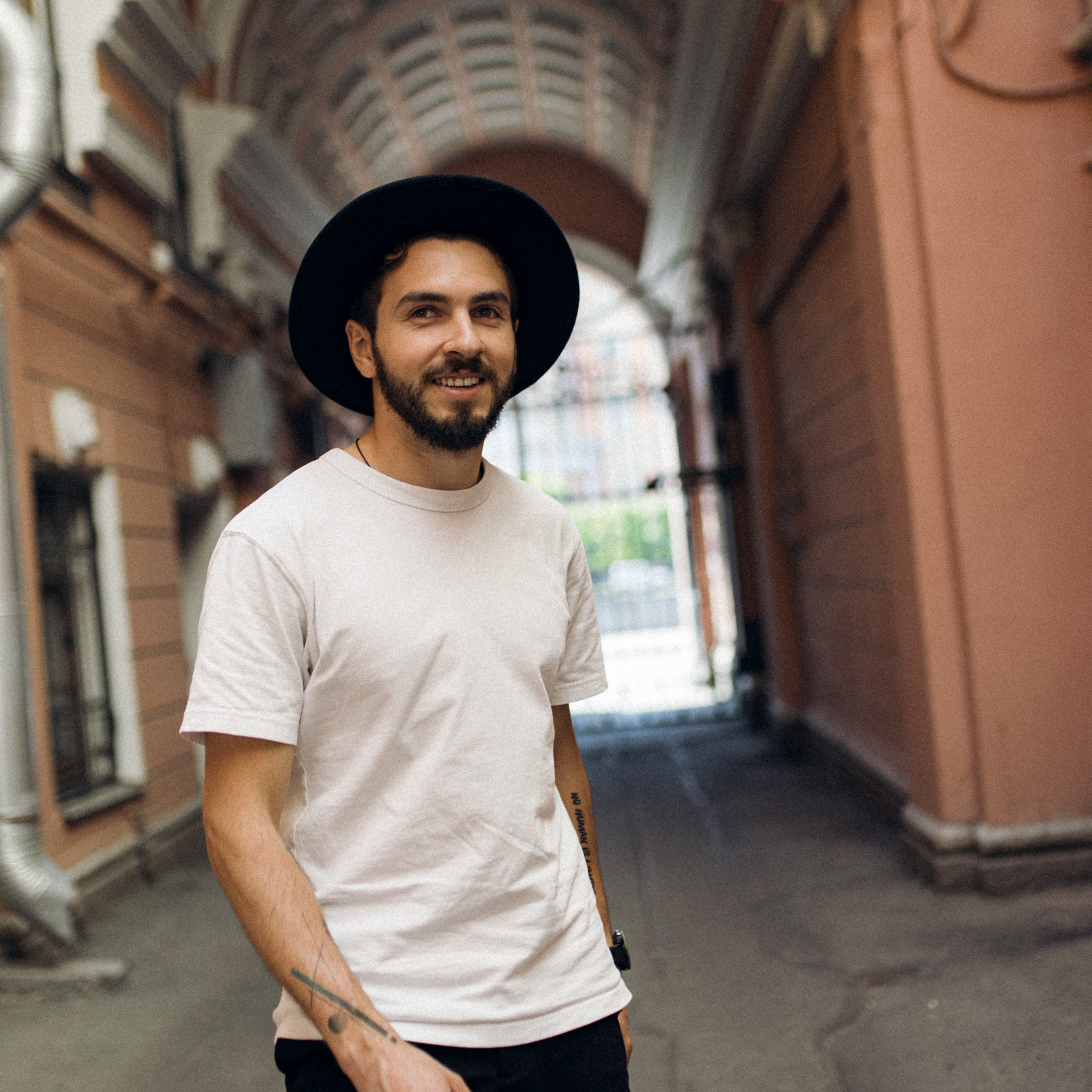 Артур в Питере. Фотограф Мария Сваридзе