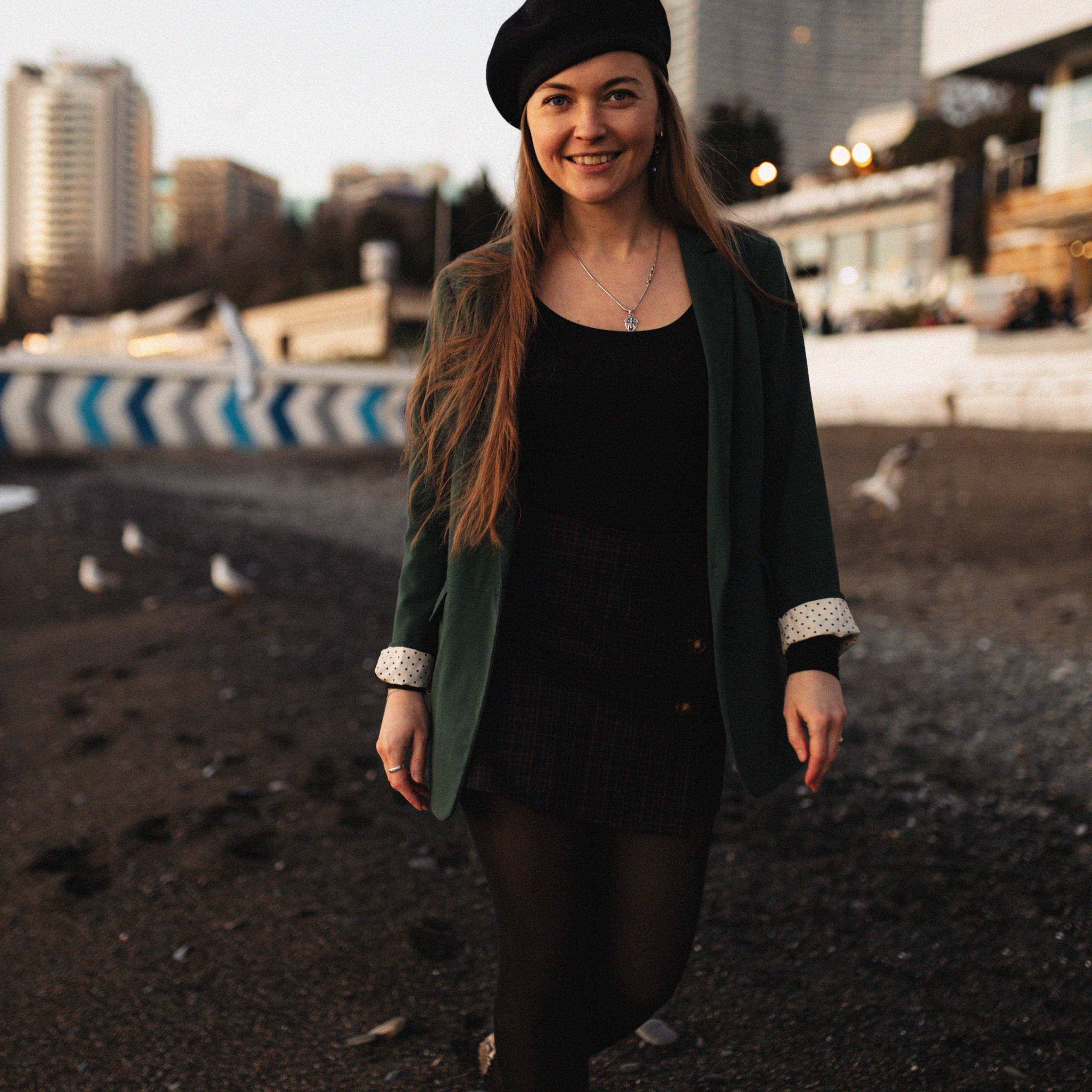 Надя, театр, море. Фотограф Мария Сваридзе