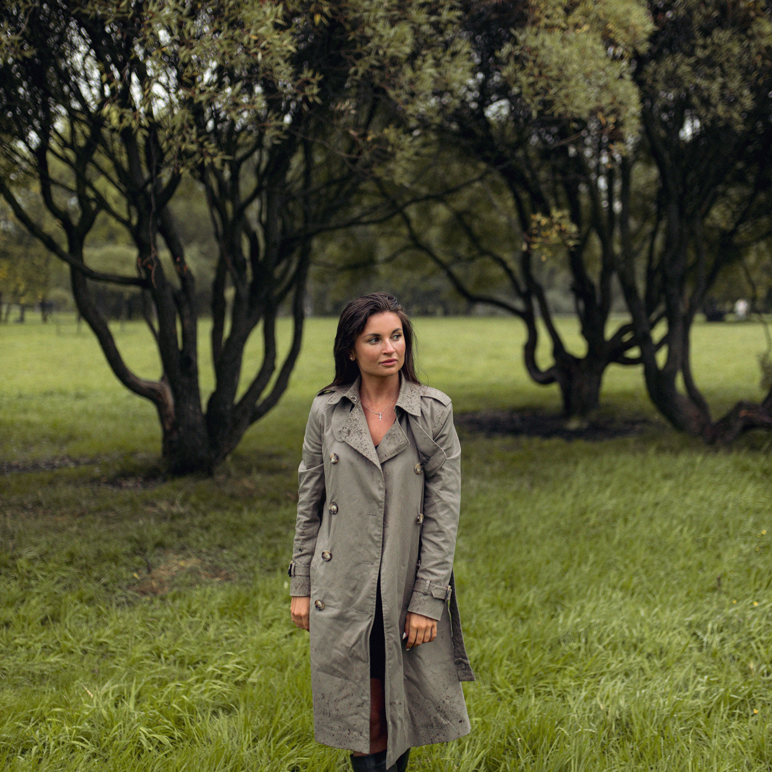 Аня и дождь в Питере. Фотограф Мария Сваридзе