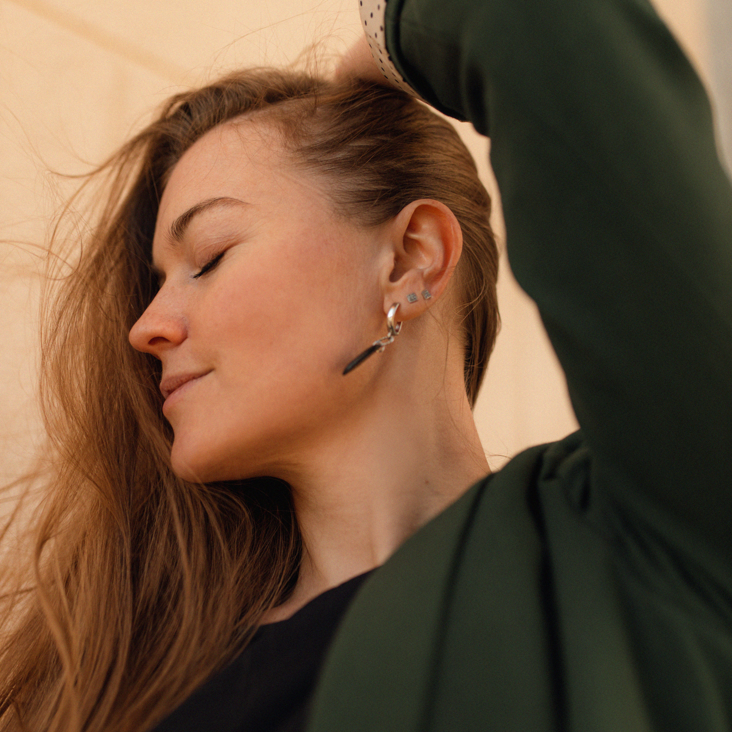 Надя, театр, море. Фотограф Мария Сваридзе