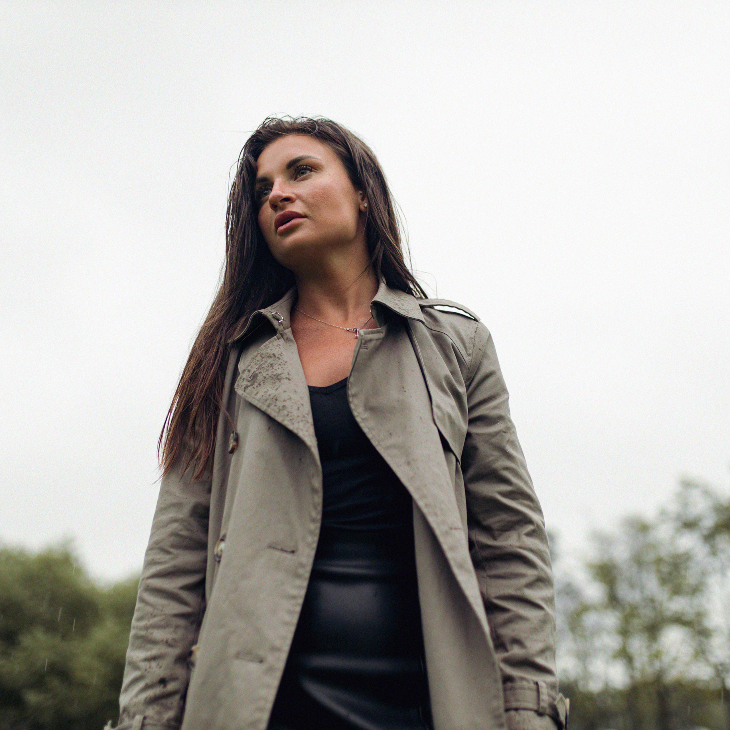 Аня и дождь в Питере. Фотограф Мария Сваридзе