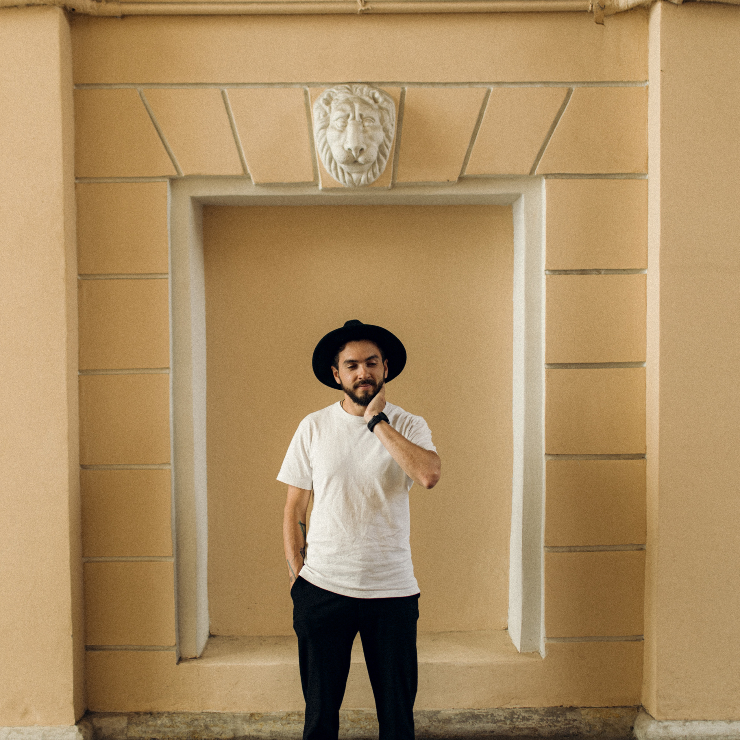 Артур в Питере. Фотограф Мария Сваридзе