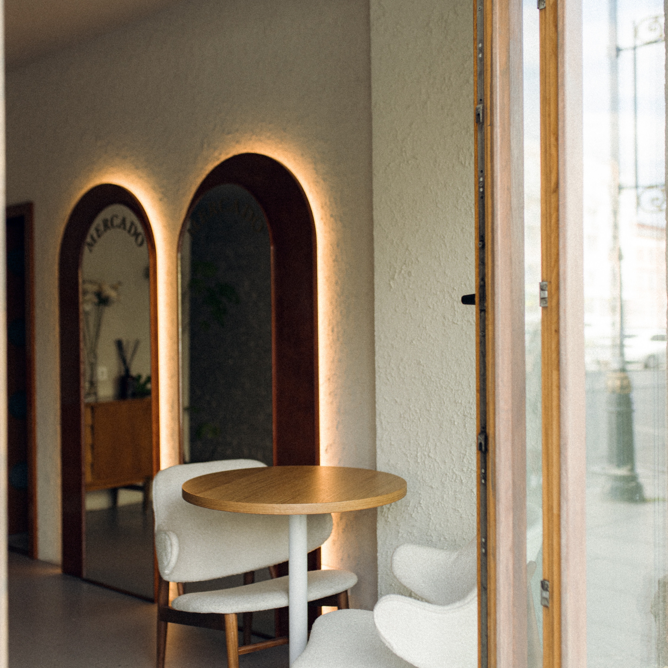 Артур в Питере. Фотограф Мария Сваридзе