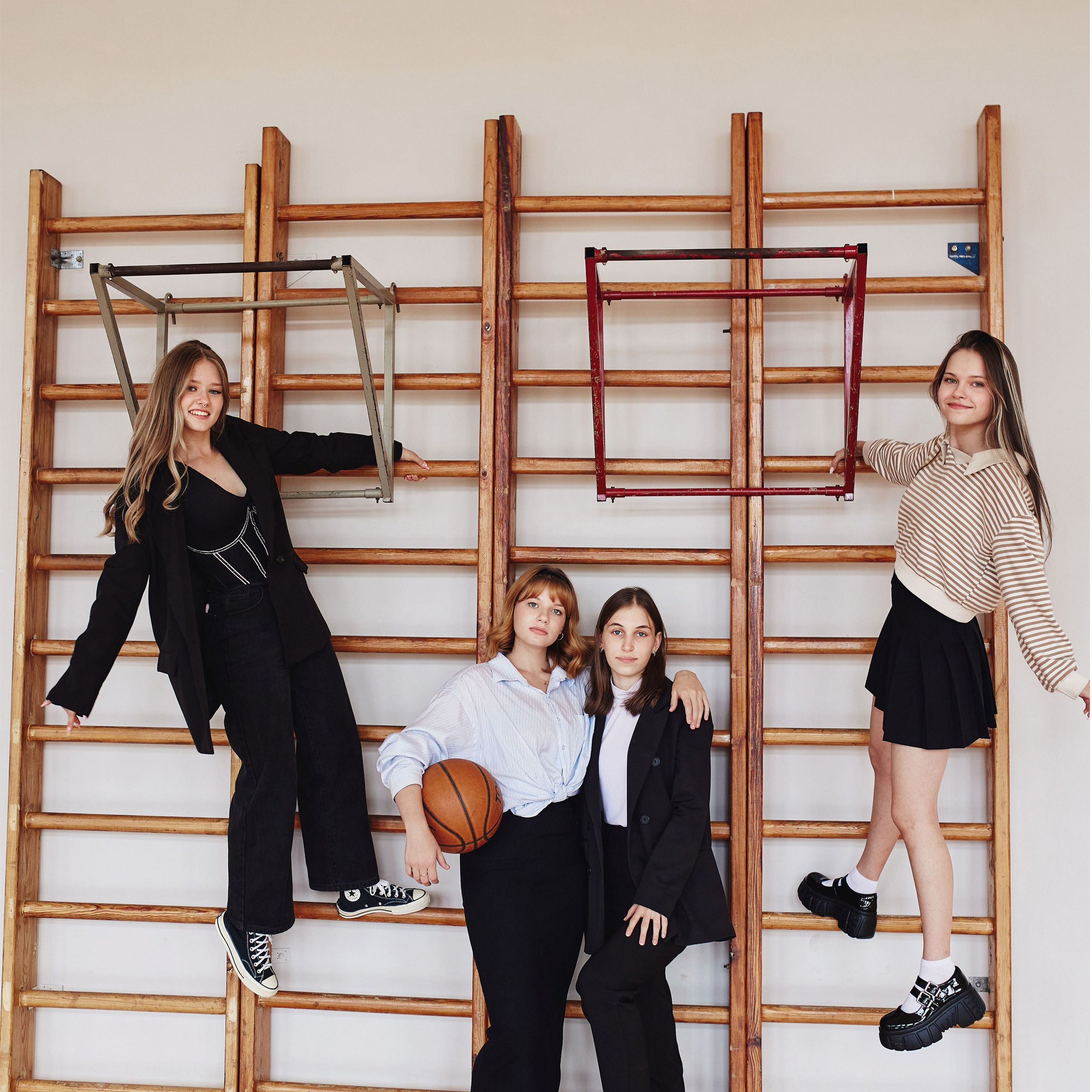 Выпускники 2025. Издательство выпускных альбомов МЕЛ в Барнауле