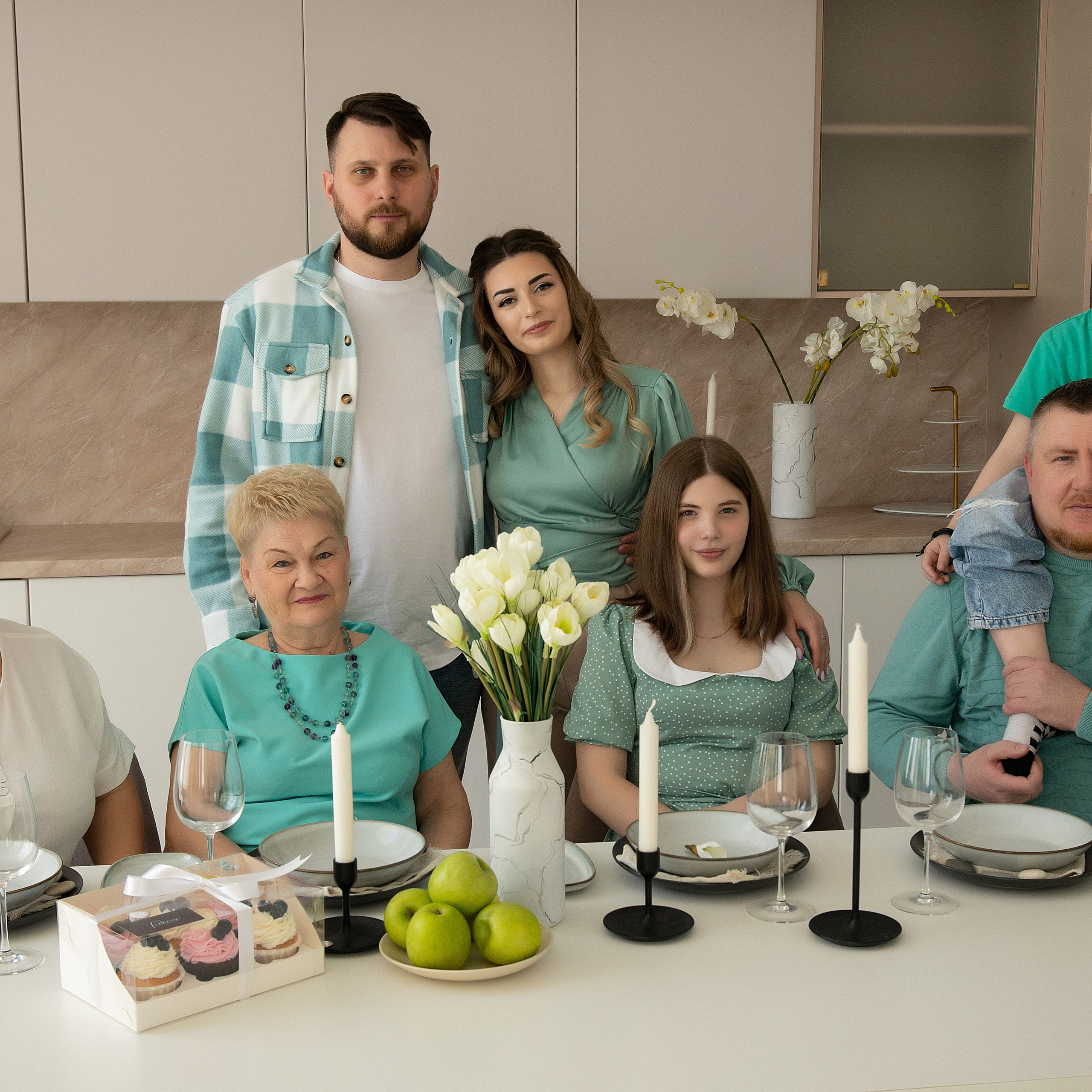 Фотосессия для большой семьи. Семейный и свадебный фотограф в Санкт-Петербурге Татьяна Швыкова