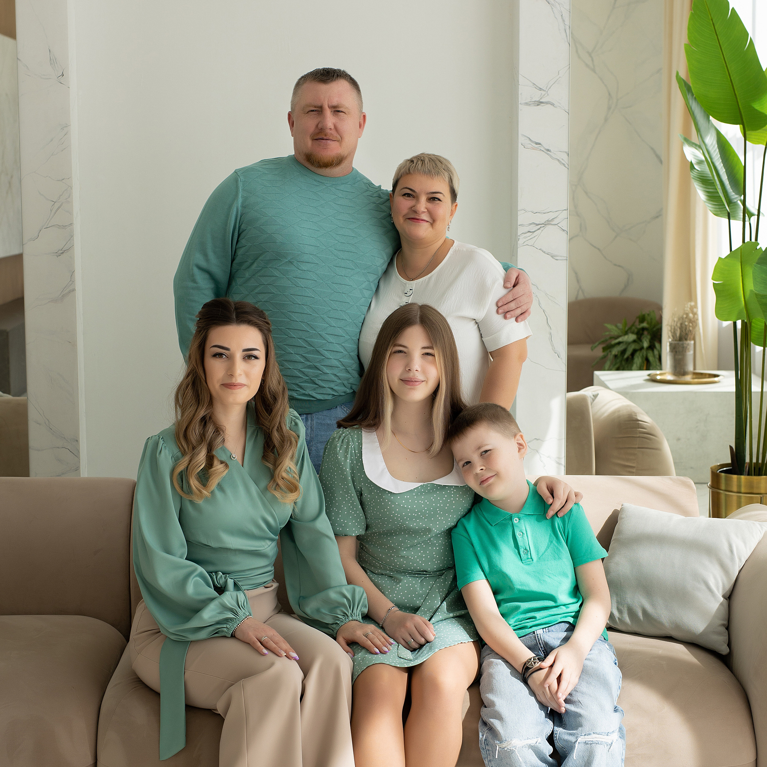 Фотосессия для большой семьи. Семейный и свадебный фотограф в Санкт-Петербурге Татьяна Швыкова