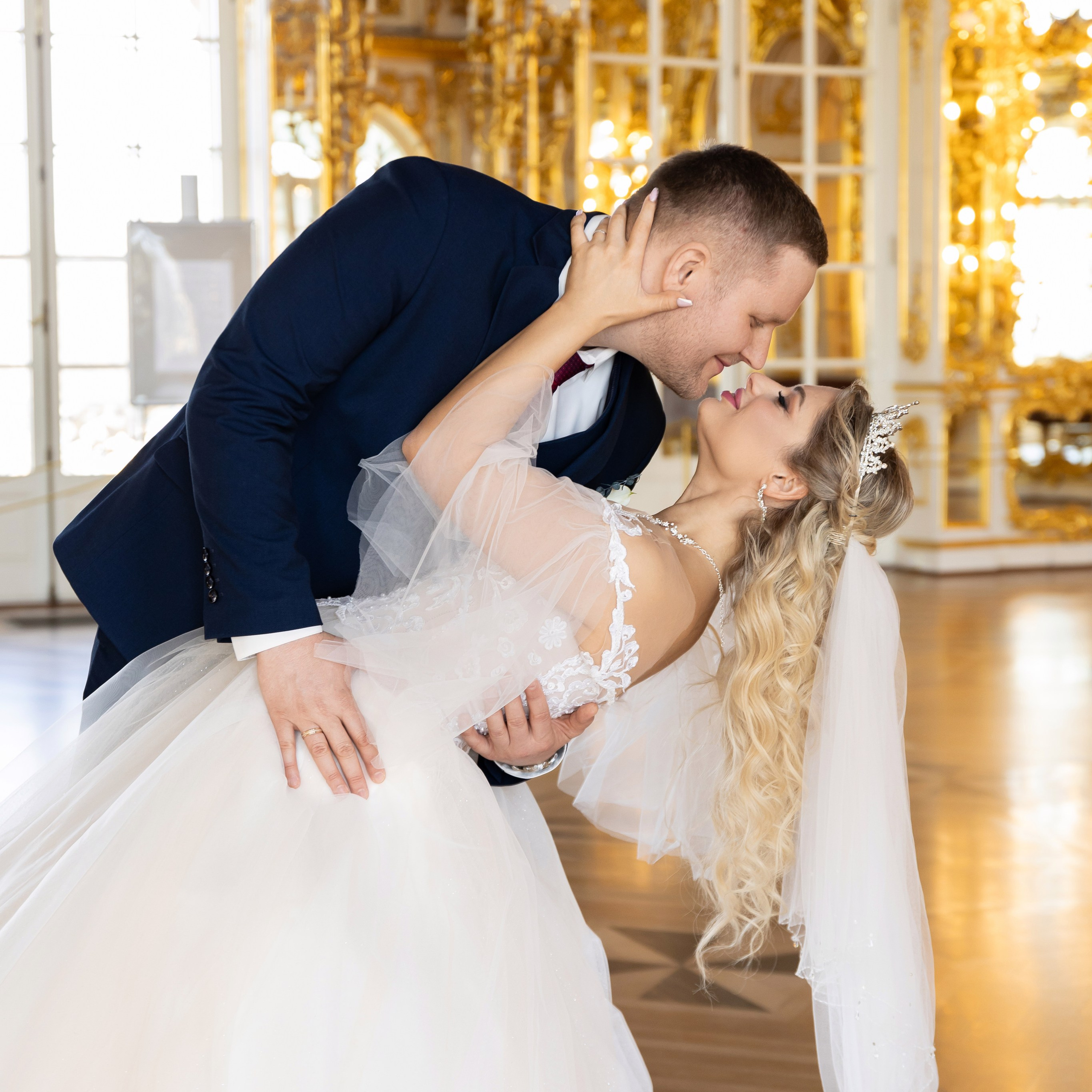Свадебная фотосессия в Екатерининском дворце. Семейный и свадебный фотограф в Санкт-Петербурге Татьяна Швыкова