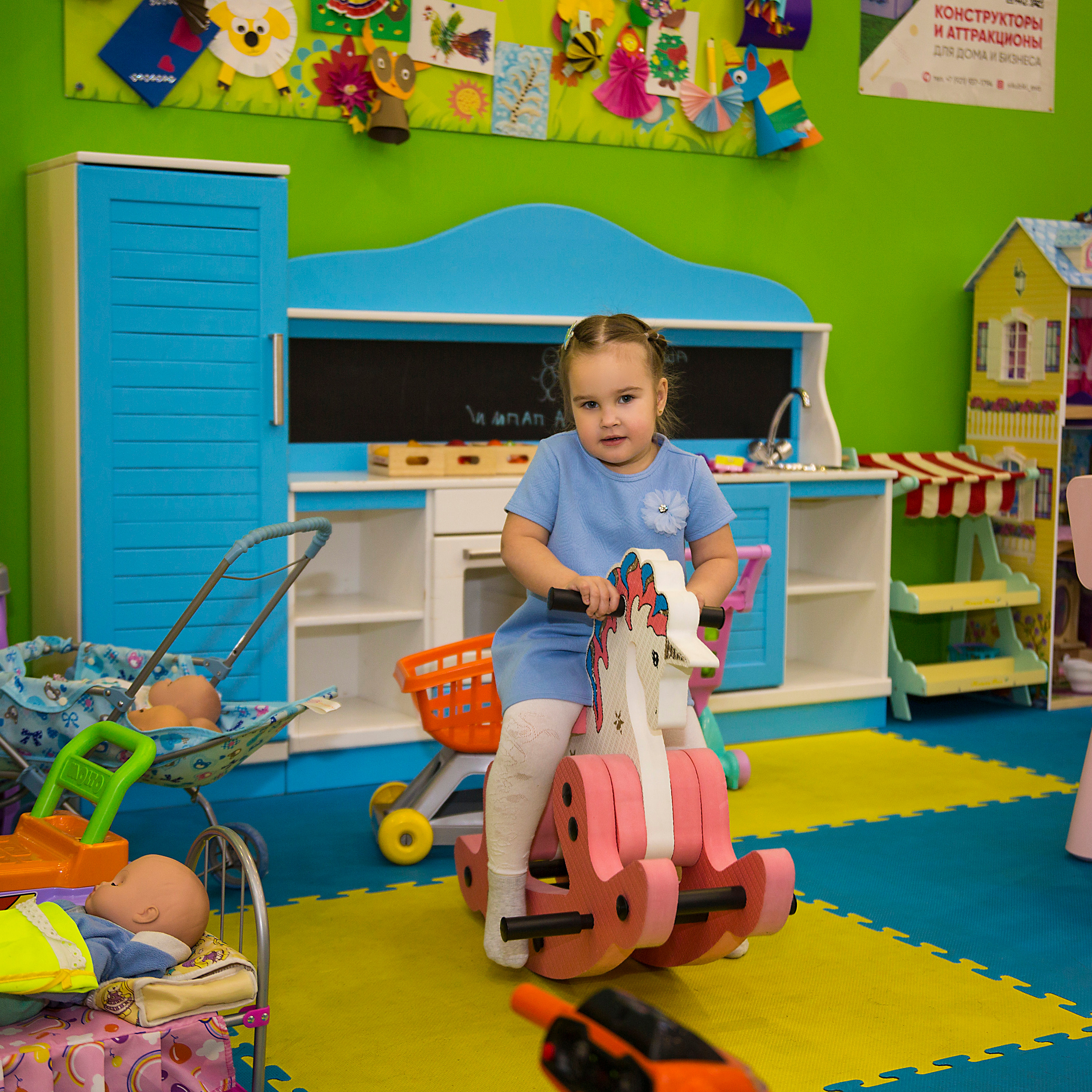 День рождения в игровой комнате. Семейный и свадебный фотограф в Санкт-Петербурге Татьяна Швыкова