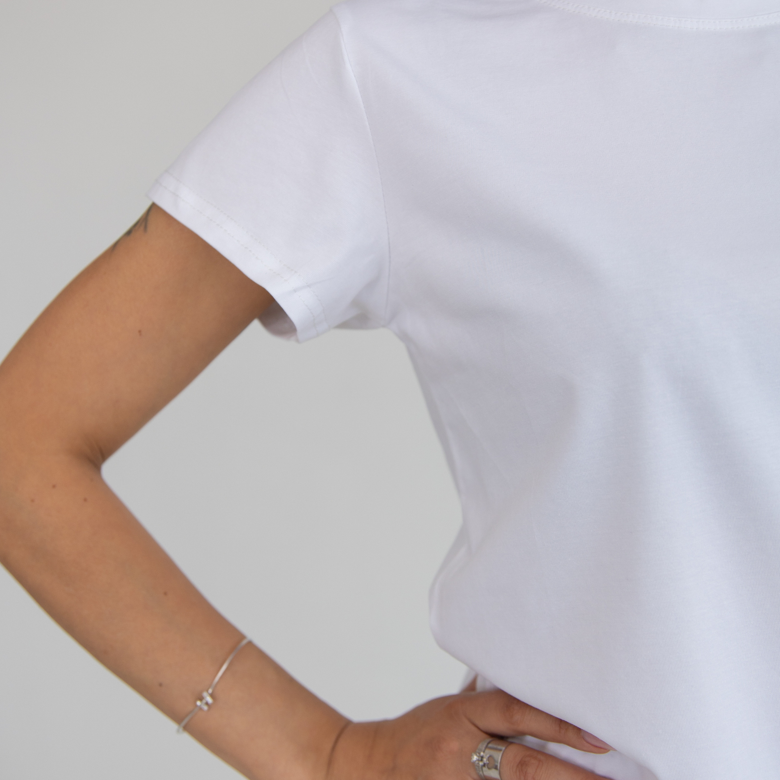 фотограф для вайлдберриез и озон в питере