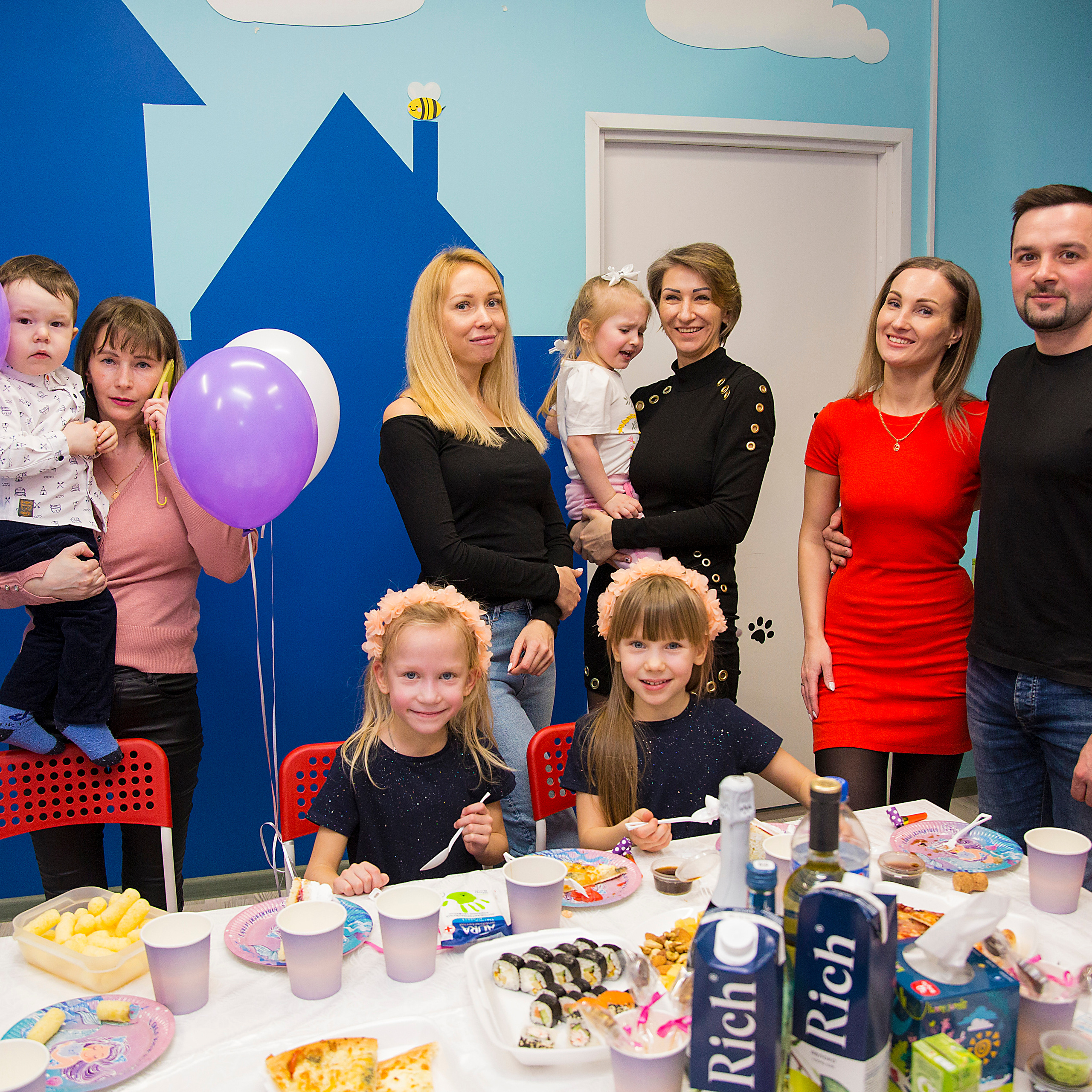 День рождения в игровой комнате. Семейный и свадебный фотограф в Санкт-Петербурге Татьяна Швыкова