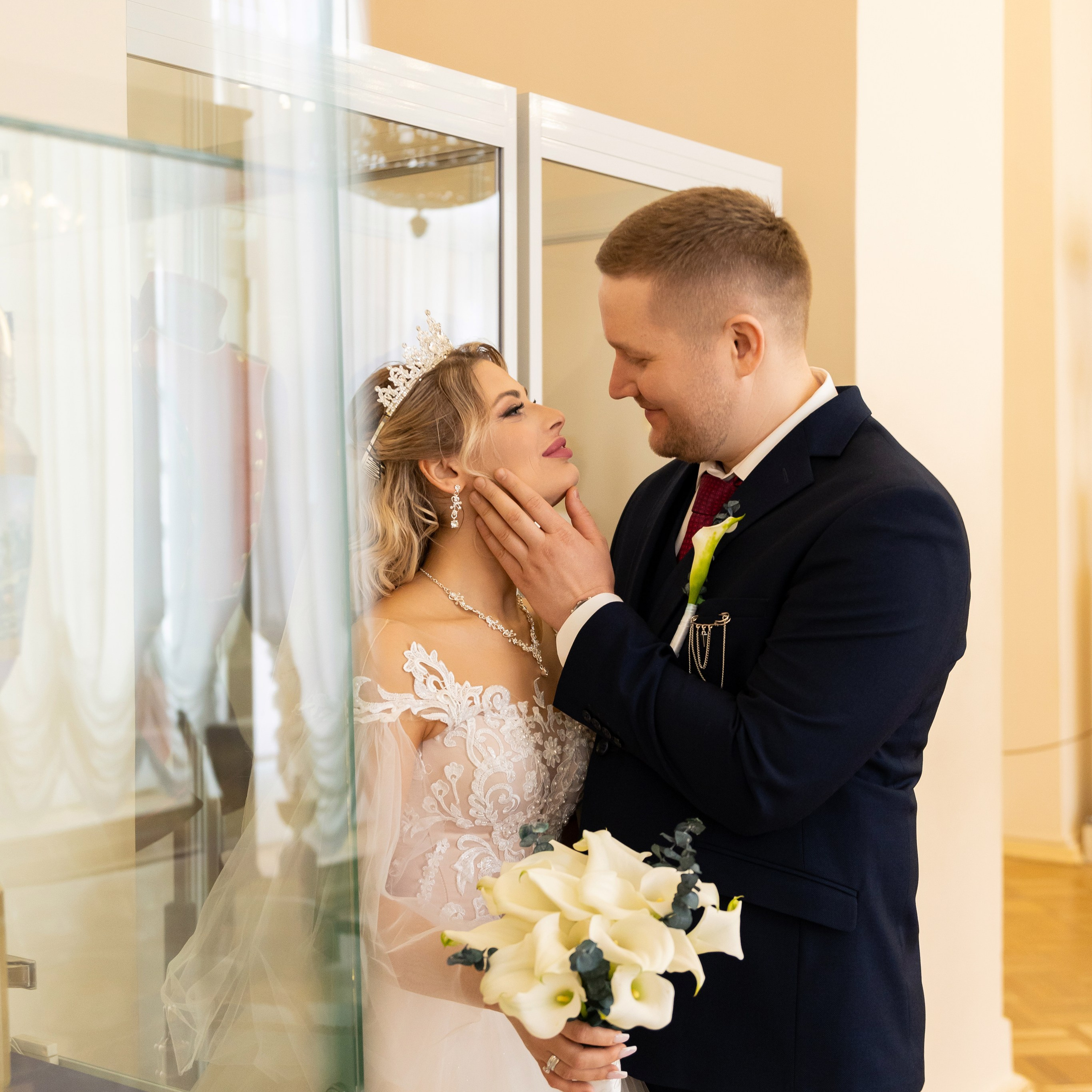 Свадебная фотосессия в Екатерининском дворце. Семейный и свадебный фотограф в Санкт-Петербурге Татьяна Швыкова