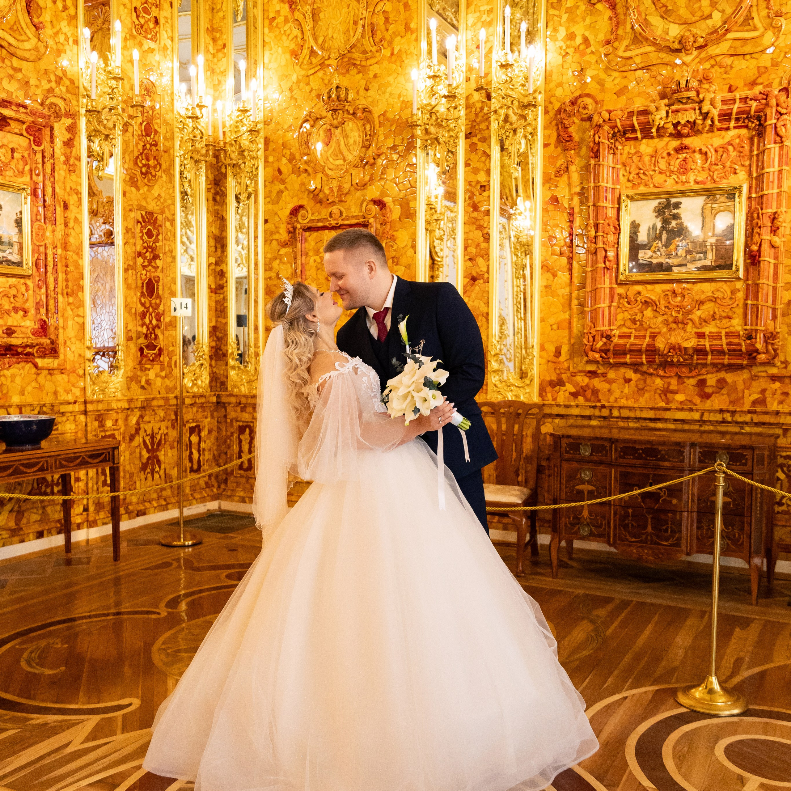 Свадебная фотосессия в Екатерининском дворце. Семейный и свадебный фотограф в Санкт-Петербурге Татьяна Швыкова