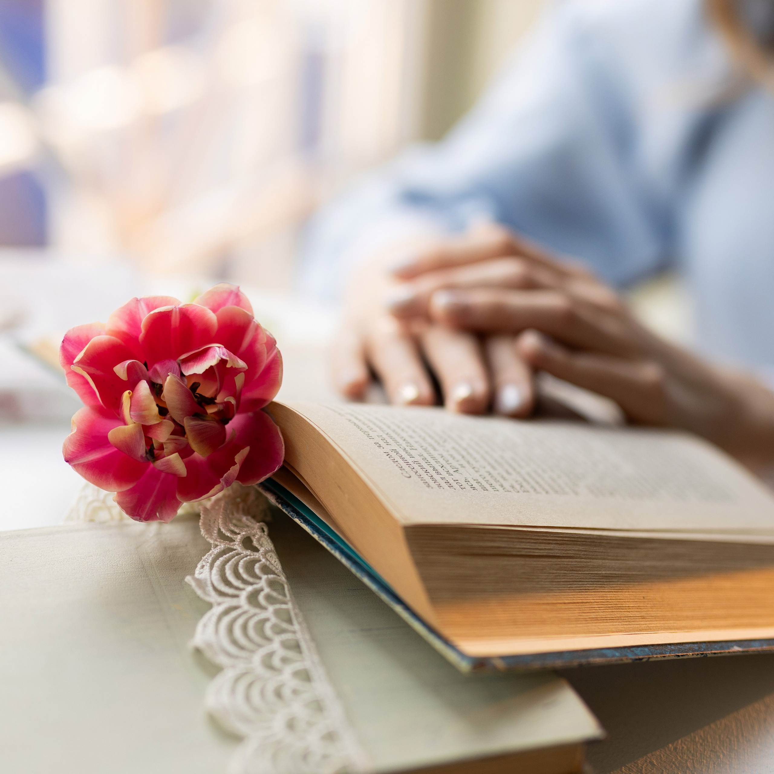 Романтический женский портрет