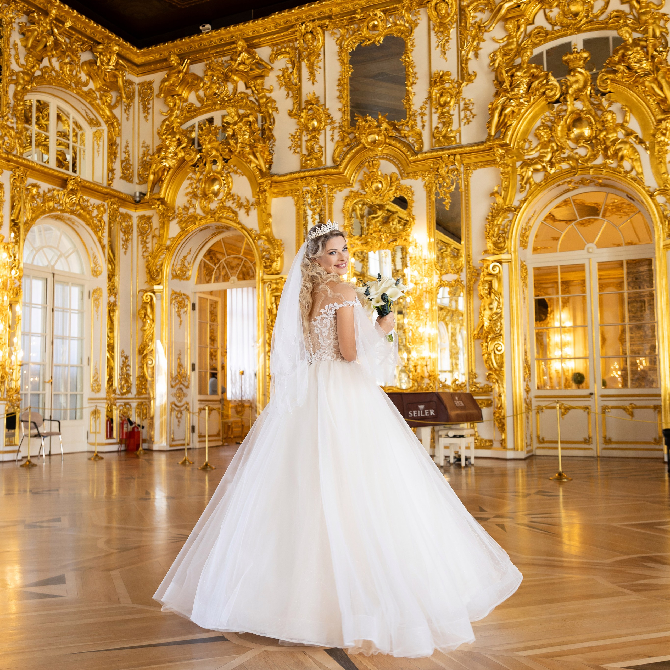 Свадебная фотосессия в Екатерининском дворце. Семейный и свадебный фотограф в Санкт-Петербурге Татьяна Швыкова