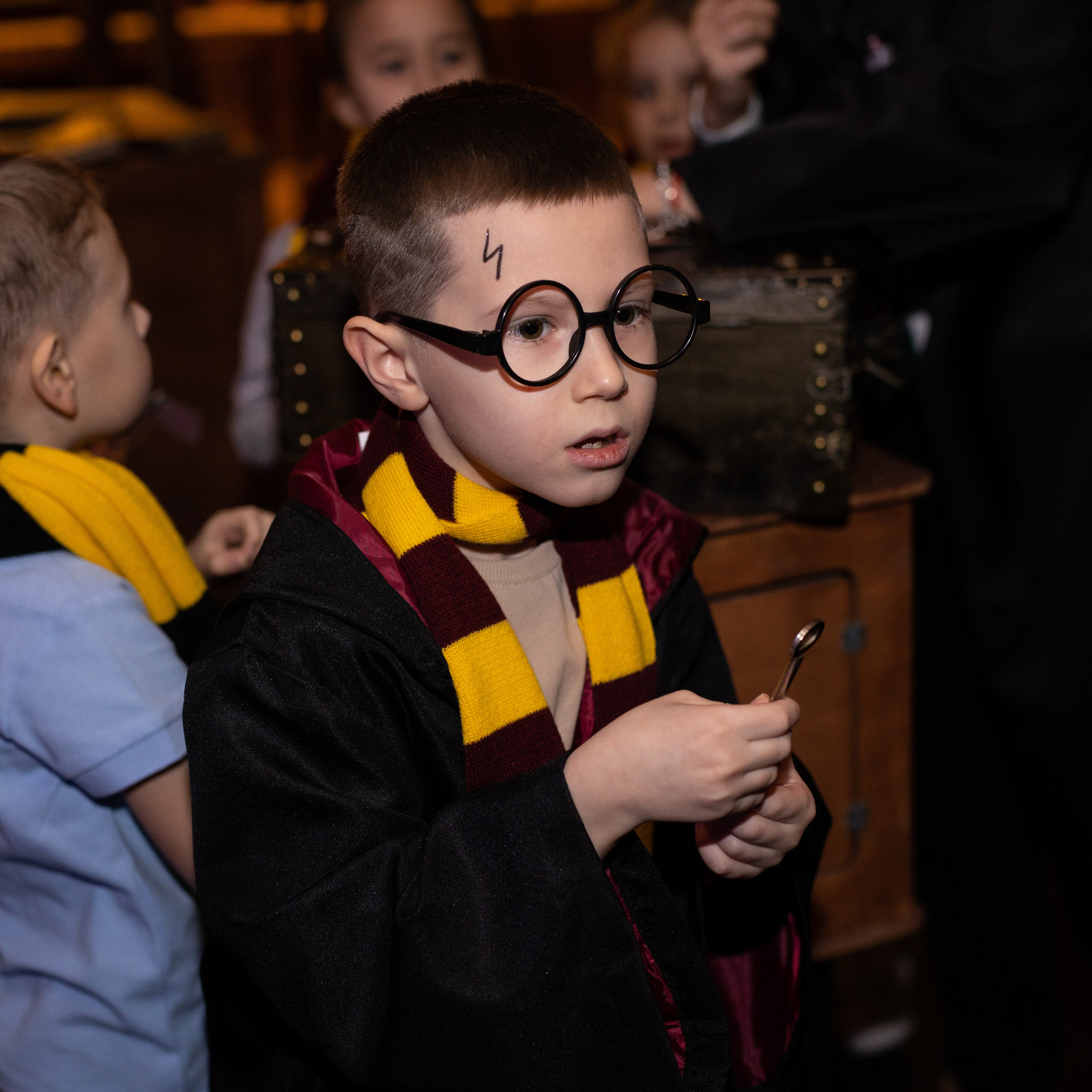 Стилизация детского дня рождения под фильм Гарри Поттер