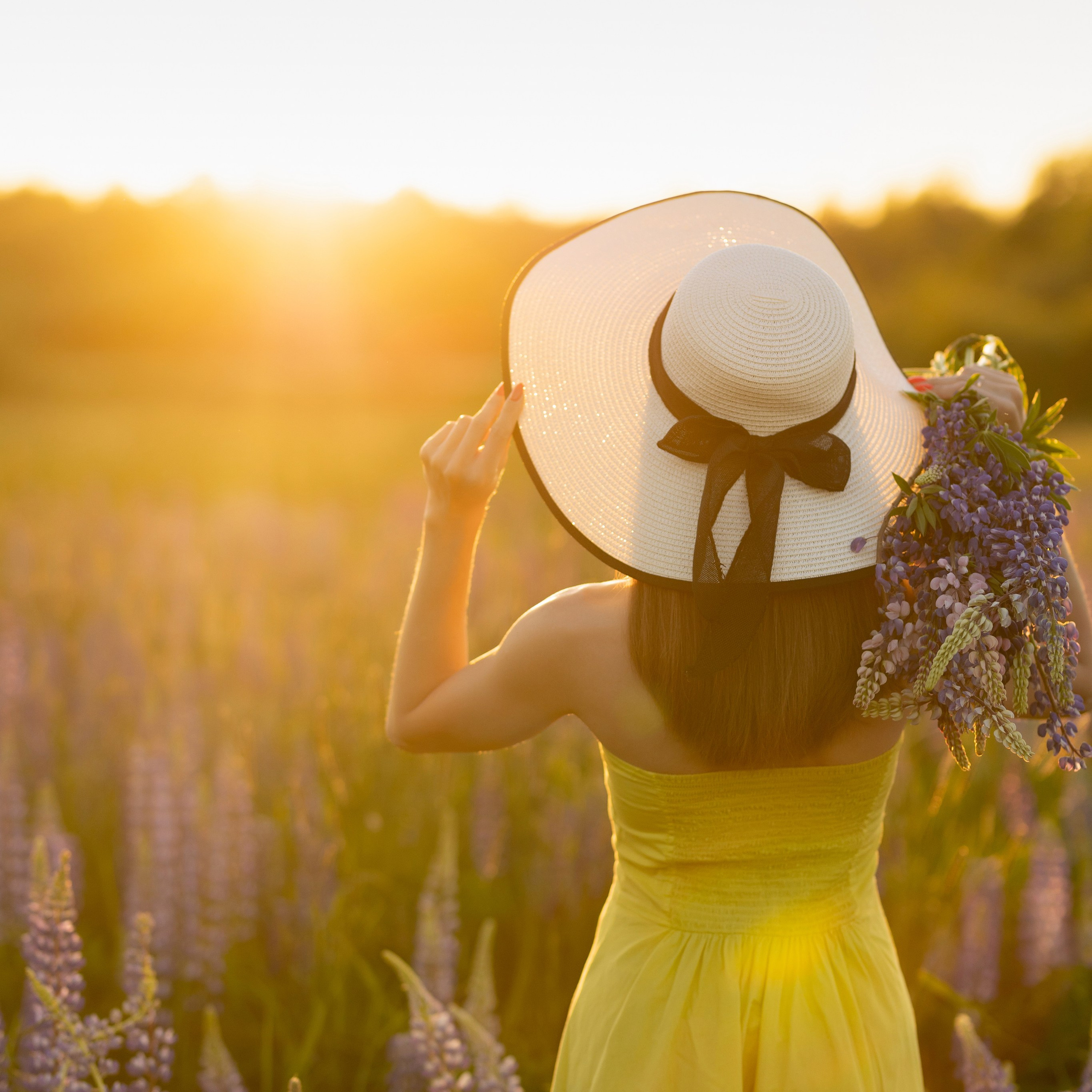 Фотосессия с люпинами