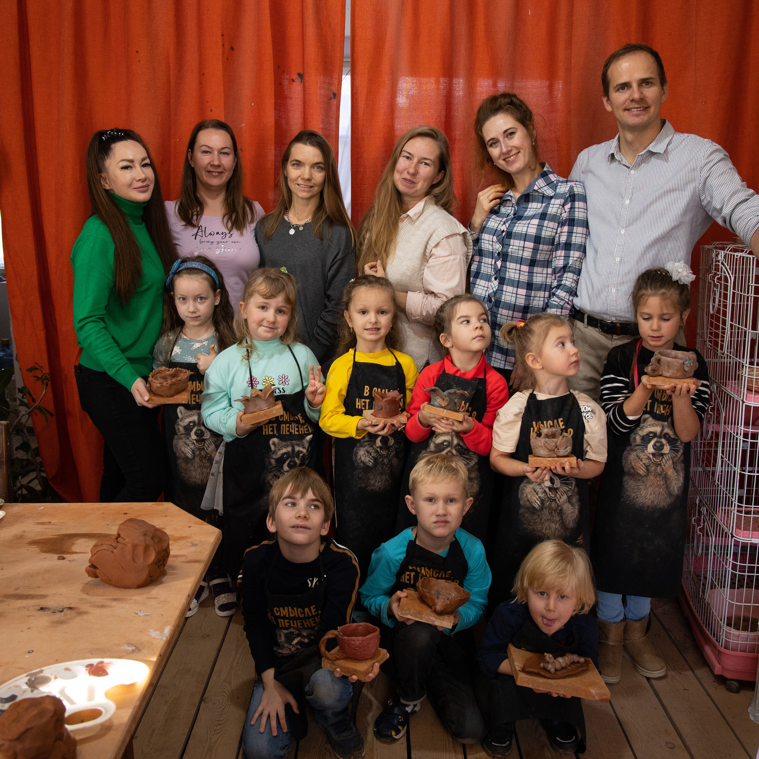День рождения в студии керамики. Семейный и свадебный фотограф в Санкт-Петербурге Татьяна Швыкова