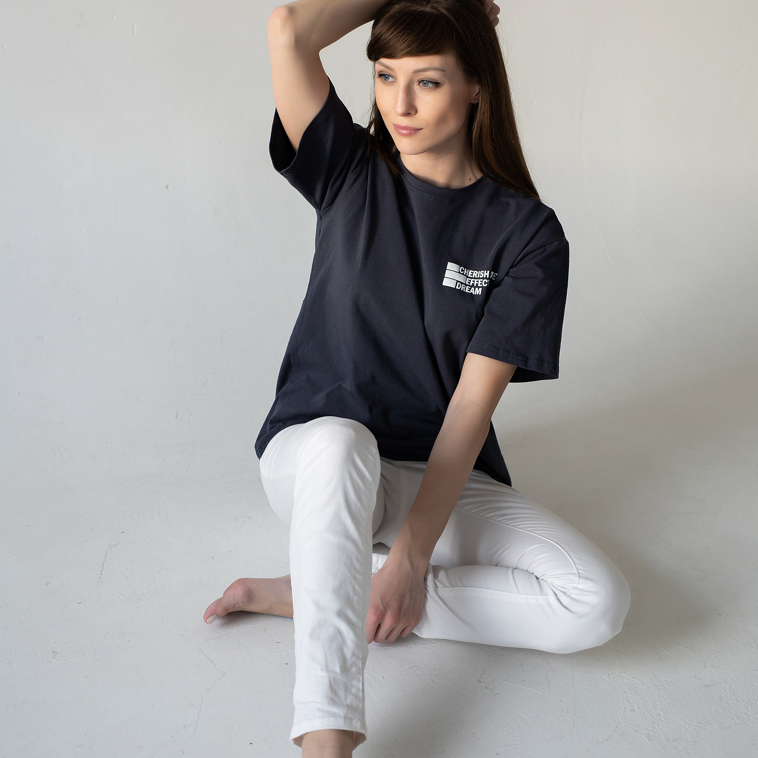 фотосессия для маркетплейс на белом фоне