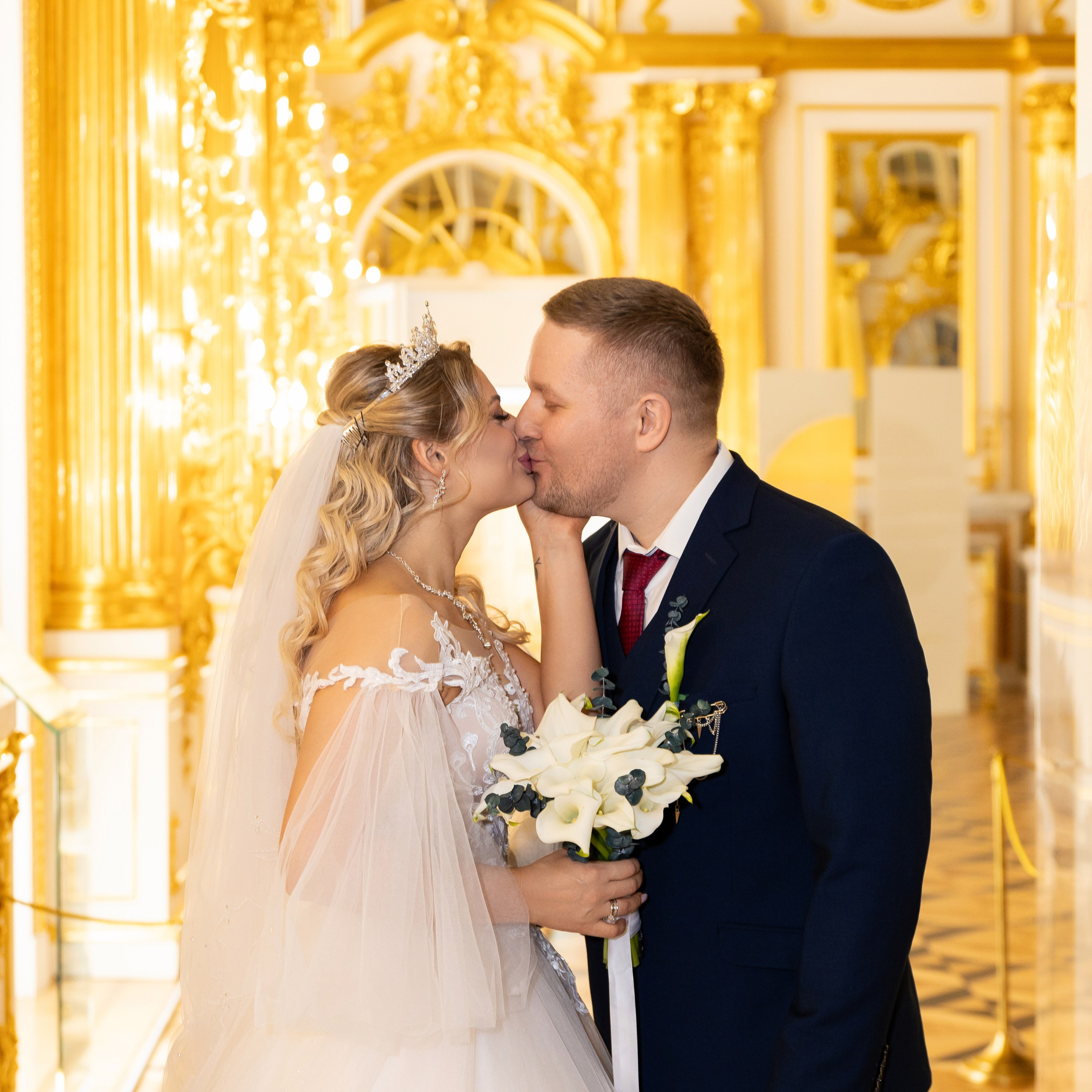 Свадебная фотосессия в Екатерининском дворце. Семейный и свадебный фотограф в Санкт-Петербурге Татьяна Швыкова