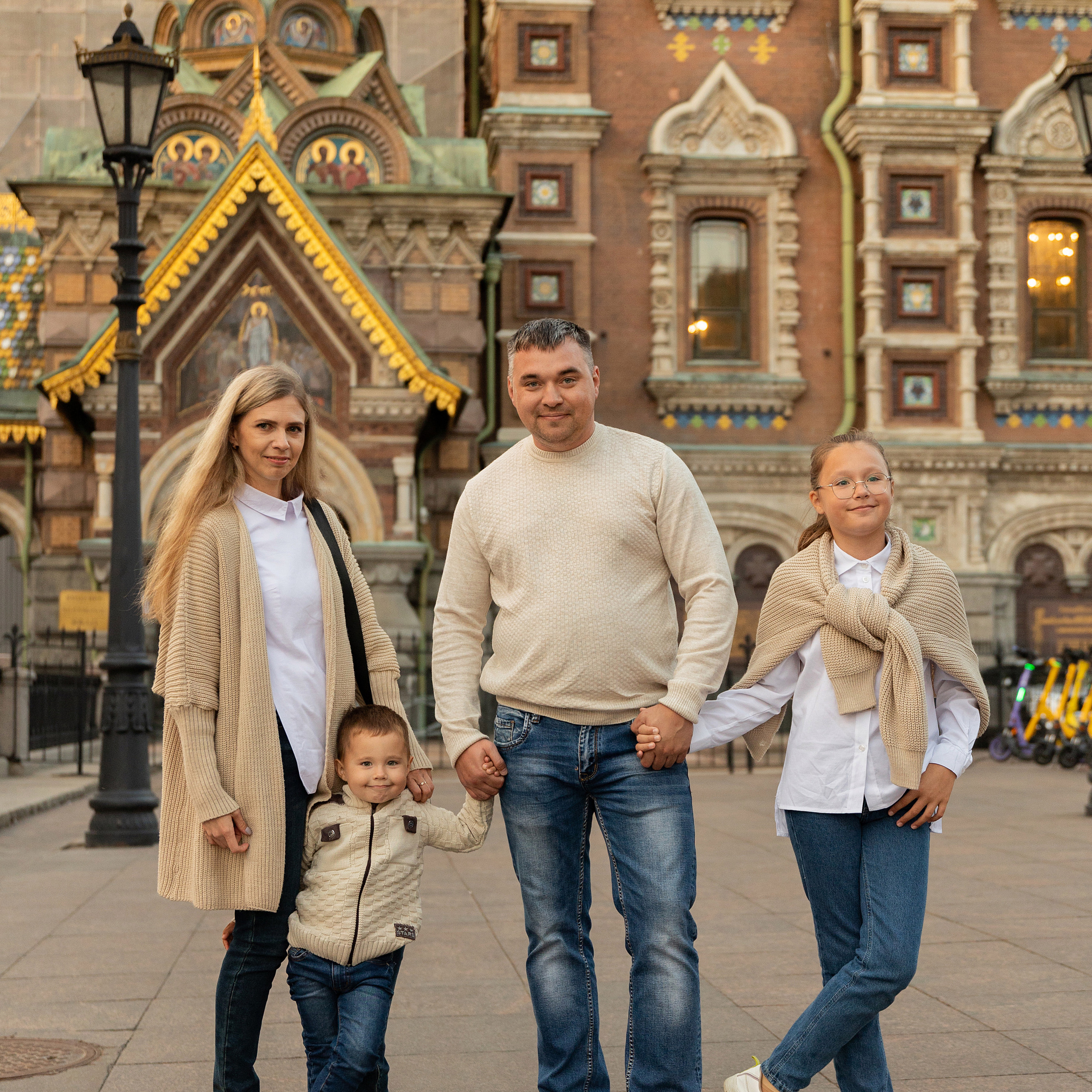 Фотопрогулка в центре города. Семейный и свадебный фотограф в Санкт-Петербурге Татьяна Швыкова