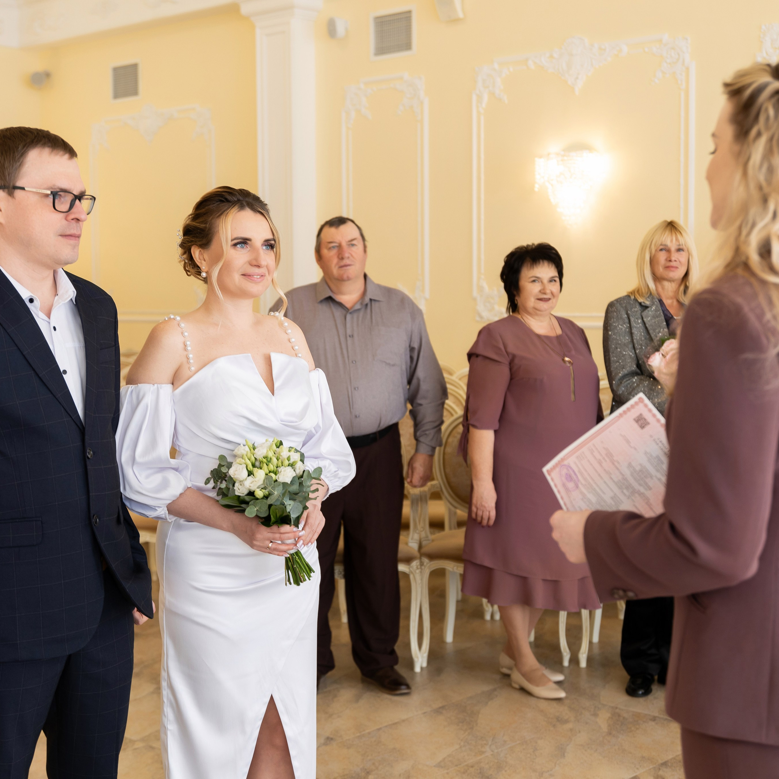 Регистрация в ЗАГС Красносельского района. Семейный и свадебный фотограф в Санкт-Петербурге Татьяна Швыкова