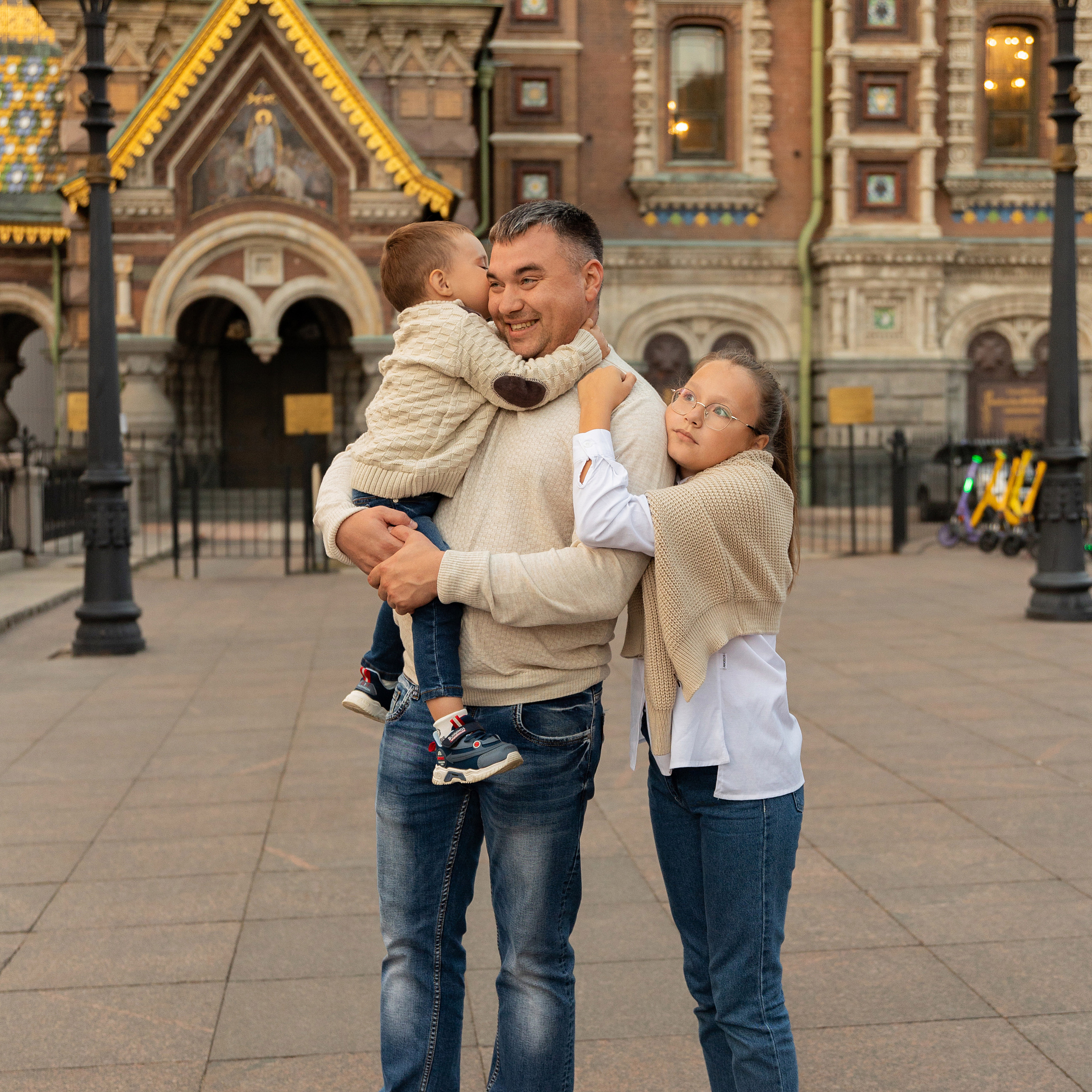 Фотопрогулка в центре города. Семейный и свадебный фотограф в Санкт-Петербурге Татьяна Швыкова