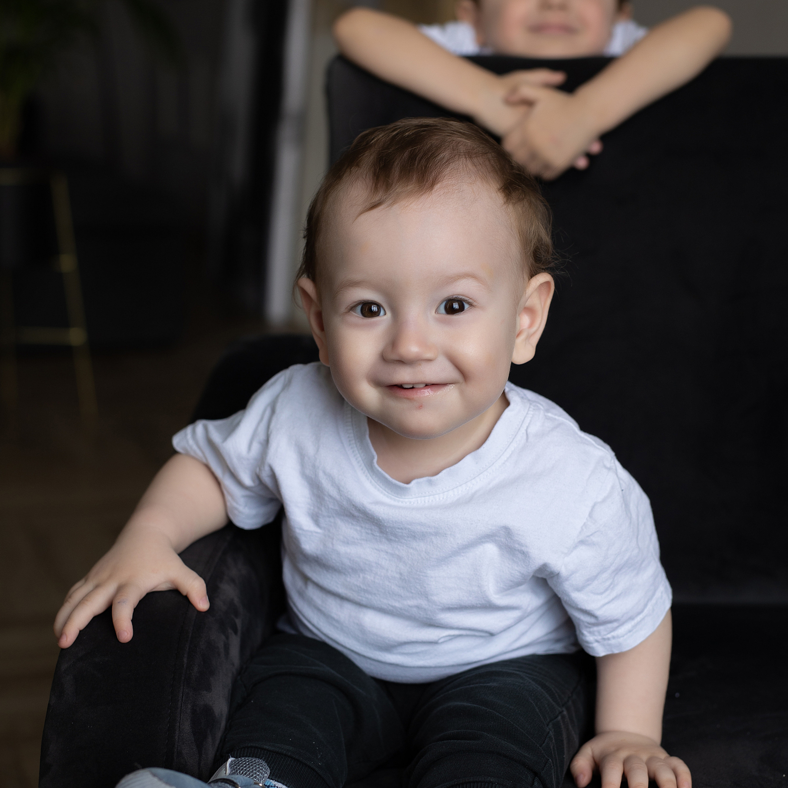 фотосессия для семьи с двумя сыновьями в питере