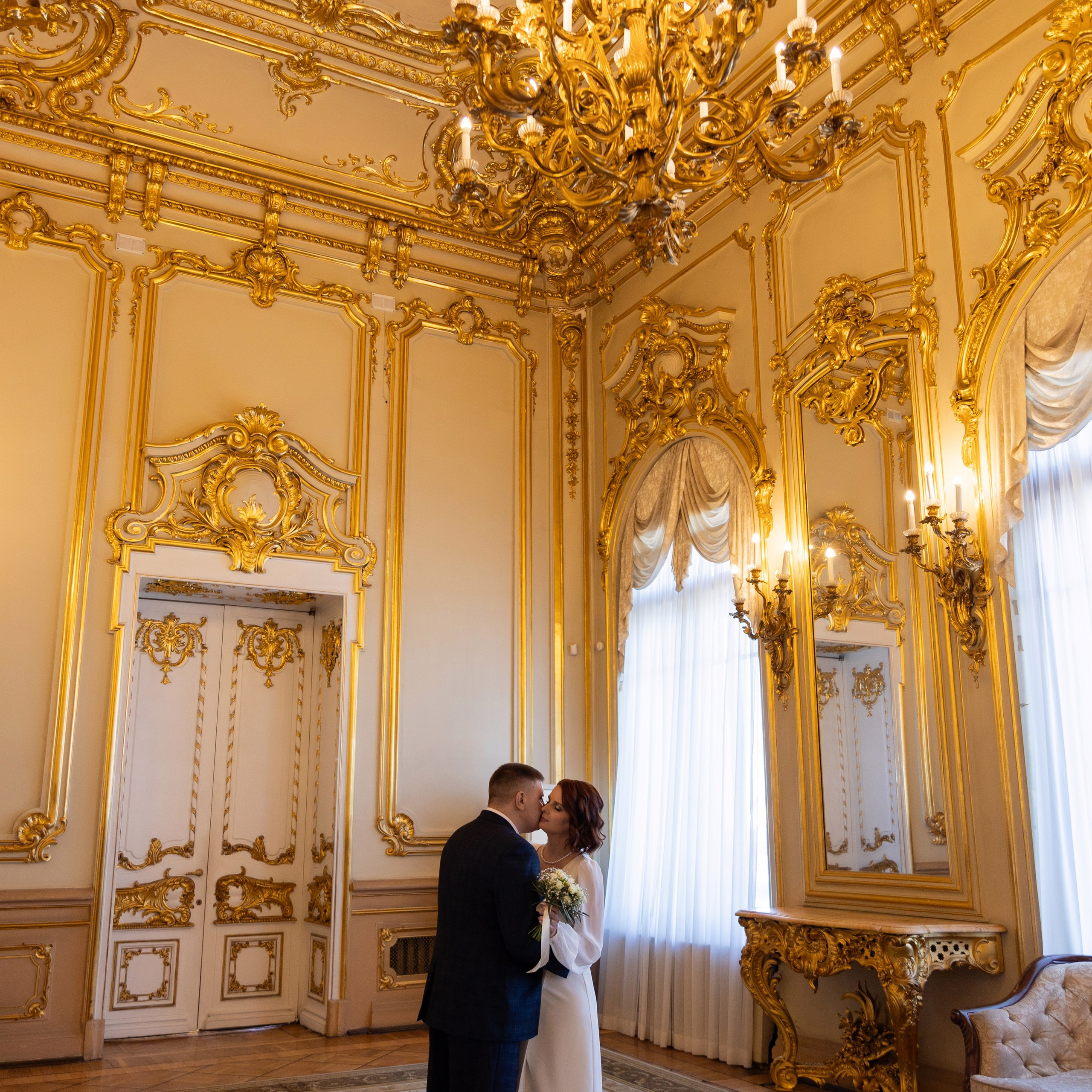 Свадьба во дворце бракосочетания на Английской набережной. Семейный и свадебный фотограф в Санкт-Петербурге Татьяна Швыкова