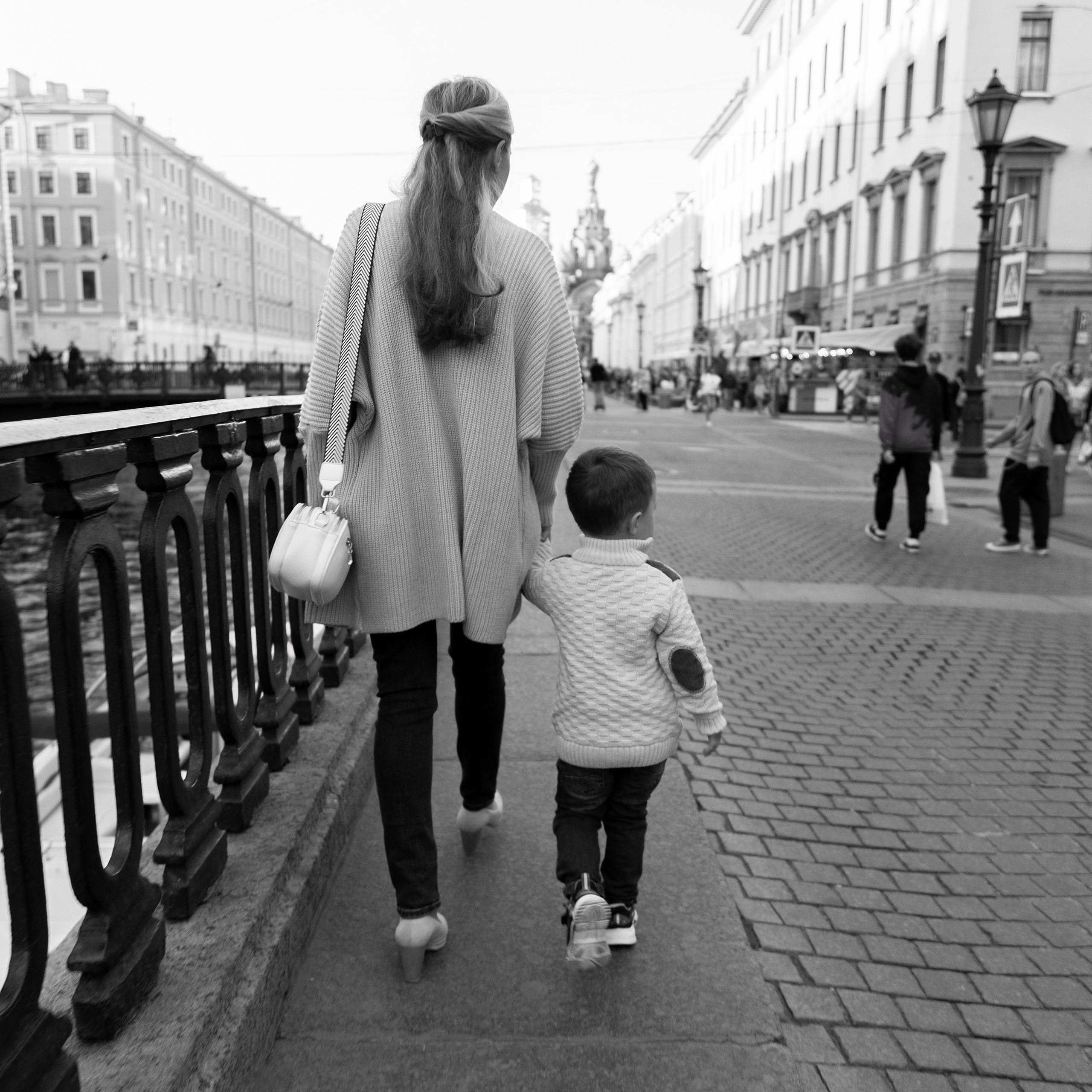 Фотопрогулка в центре города. Семейный и свадебный фотограф в Санкт-Петербурге Татьяна Швыкова