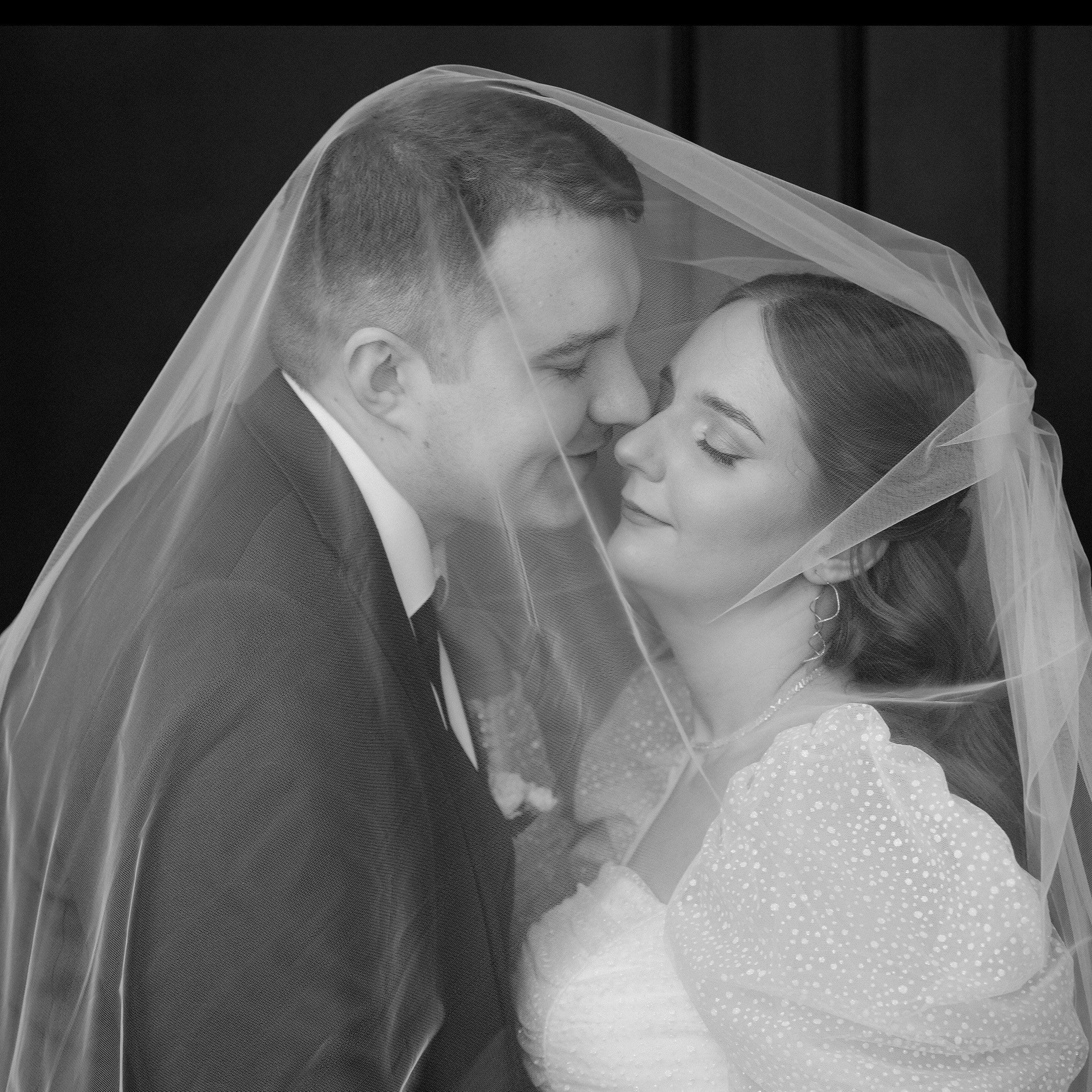 Цены и услуги свадебного фотографа в Волгограде