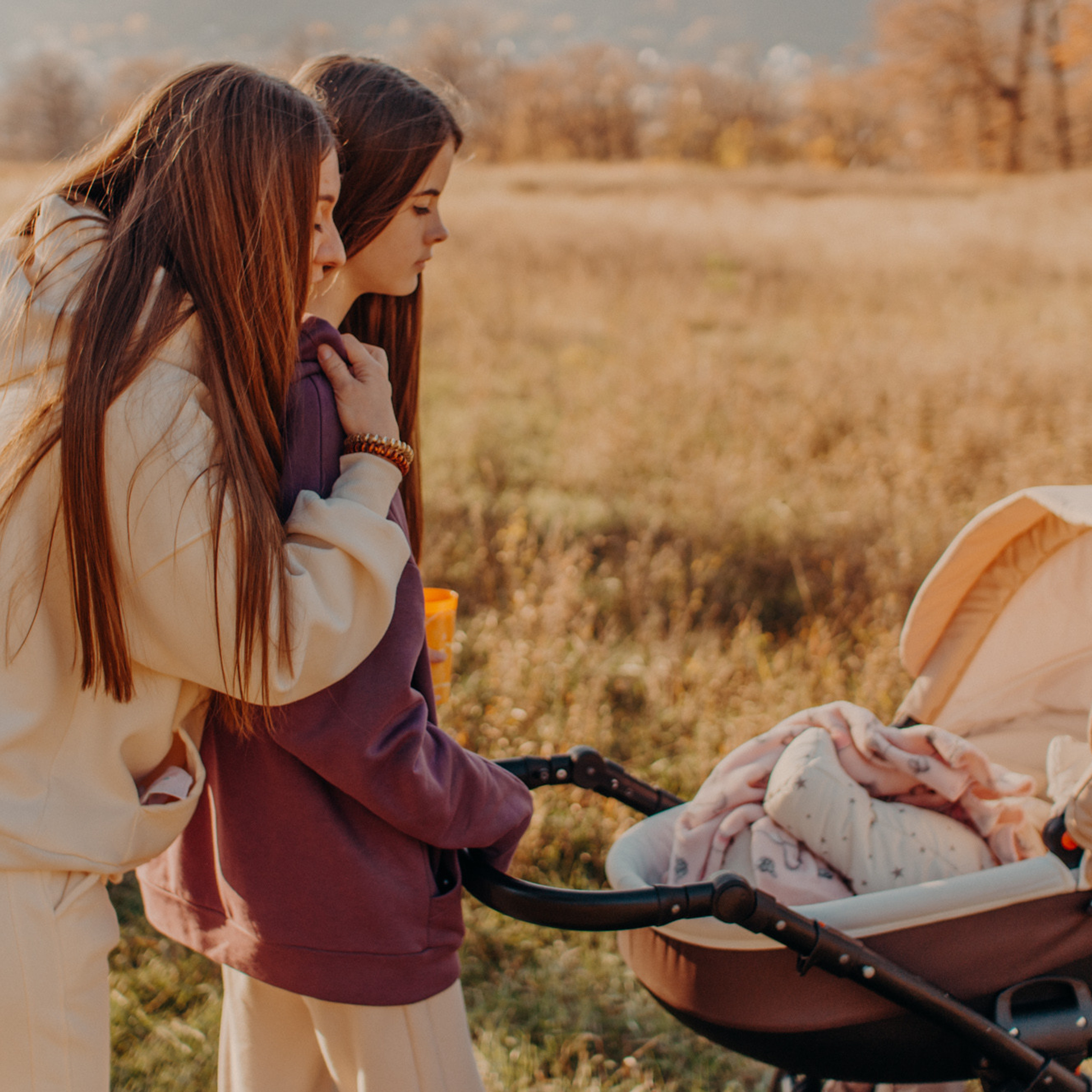 Екатерина, Соня и Полиночка