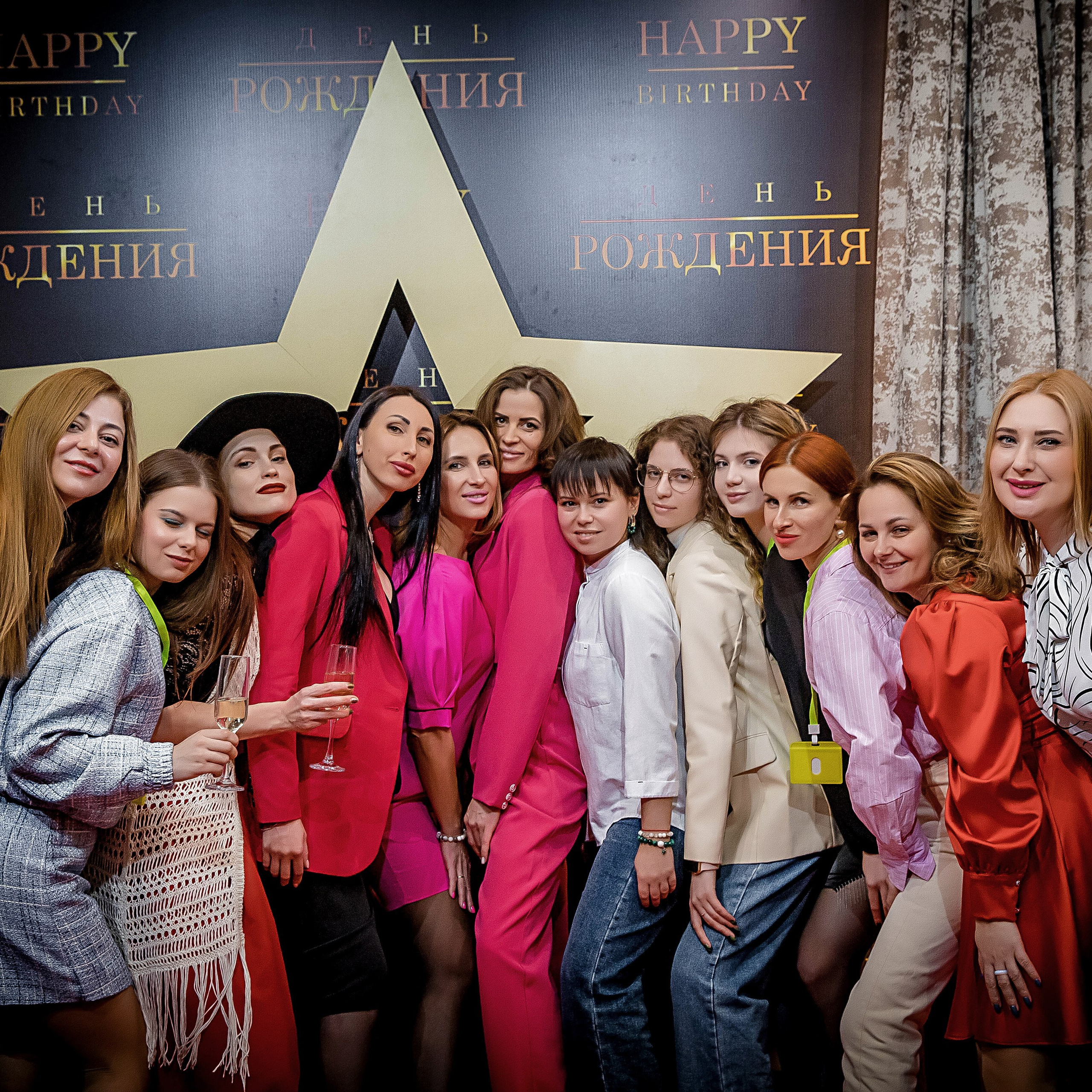 ОТЗЫВЫ О ФОТОГРАФЕ. Современные Выпускные Альбомы в Ростове-на-Дону