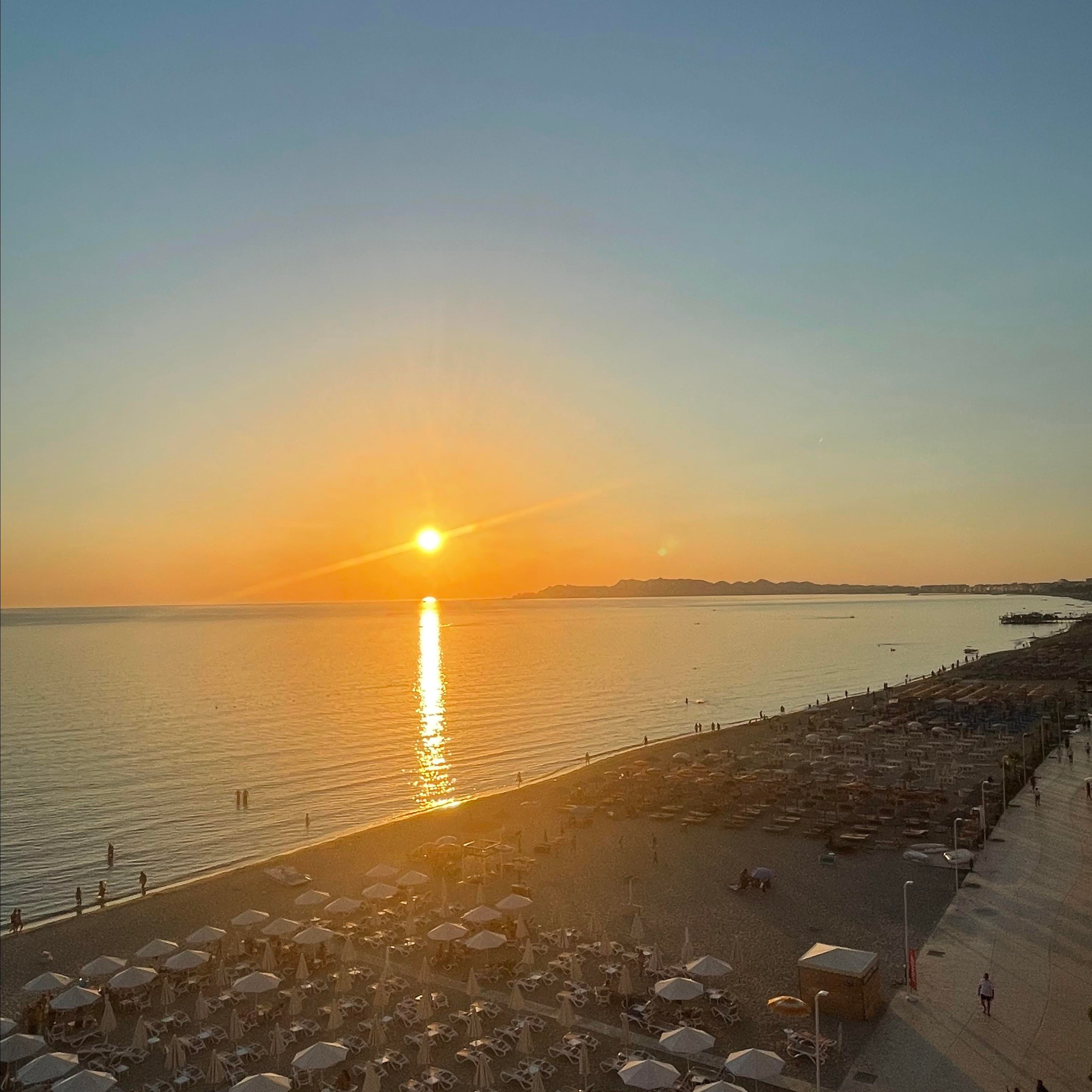 Контент Фотограф в Алматы и мире Джантурина Динара