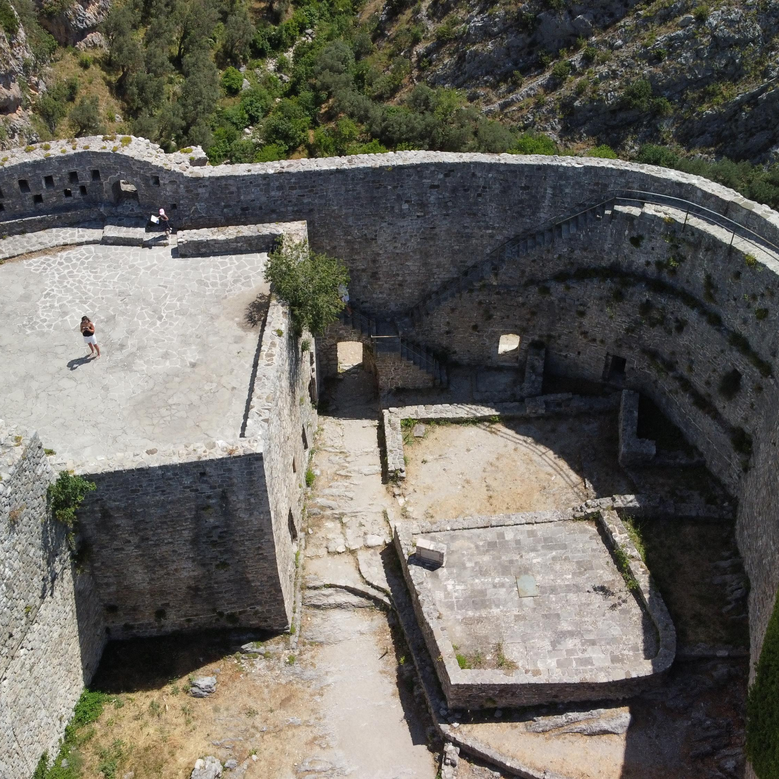 Контент Фотограф в Алматы и мире Джантурина Динара