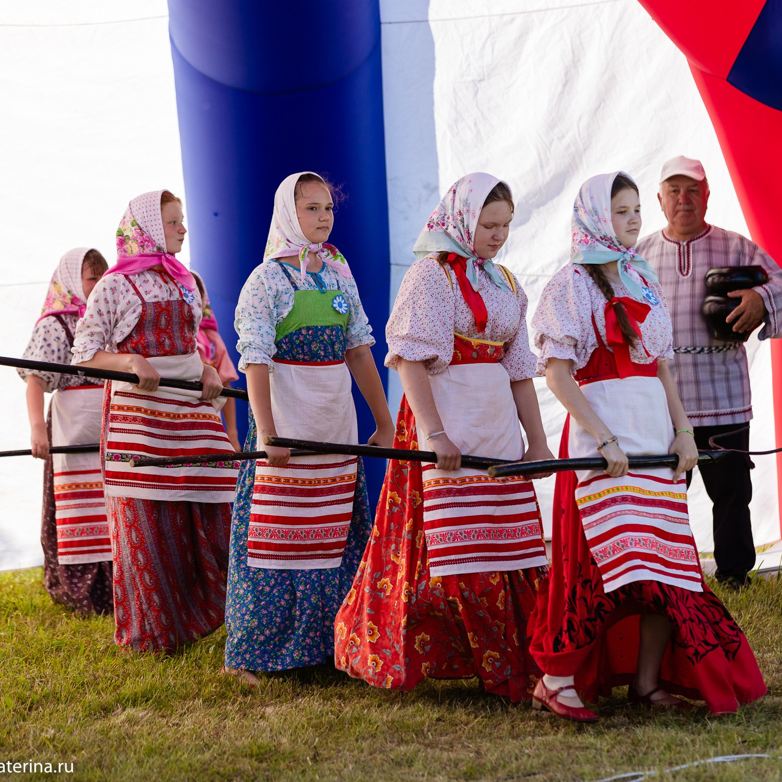 Областной фестиваль «День детства». Фотограф Лодейное Поле Екатерина Герасимова в Санкт-Петербурге и Лен. области