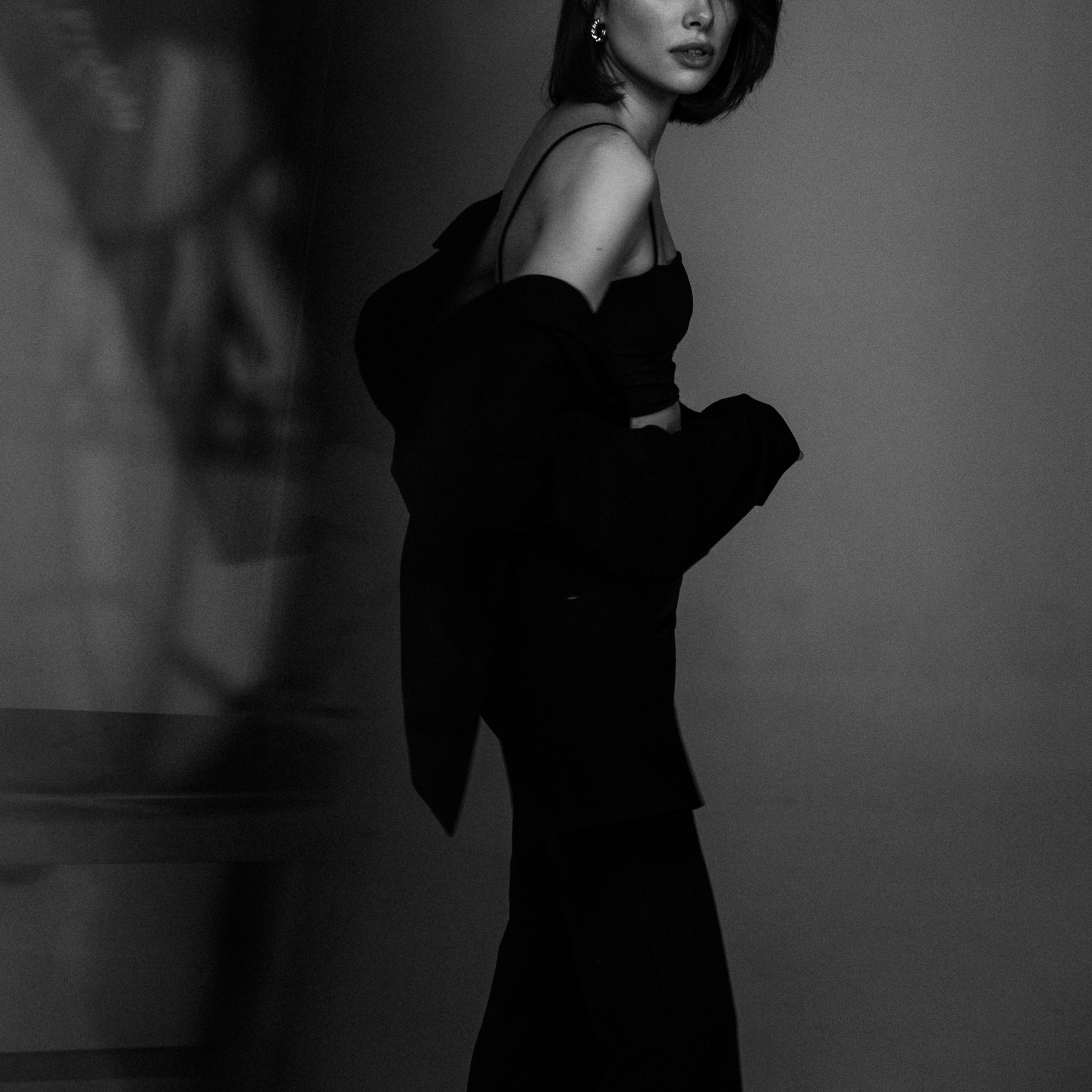 Girls. Главная