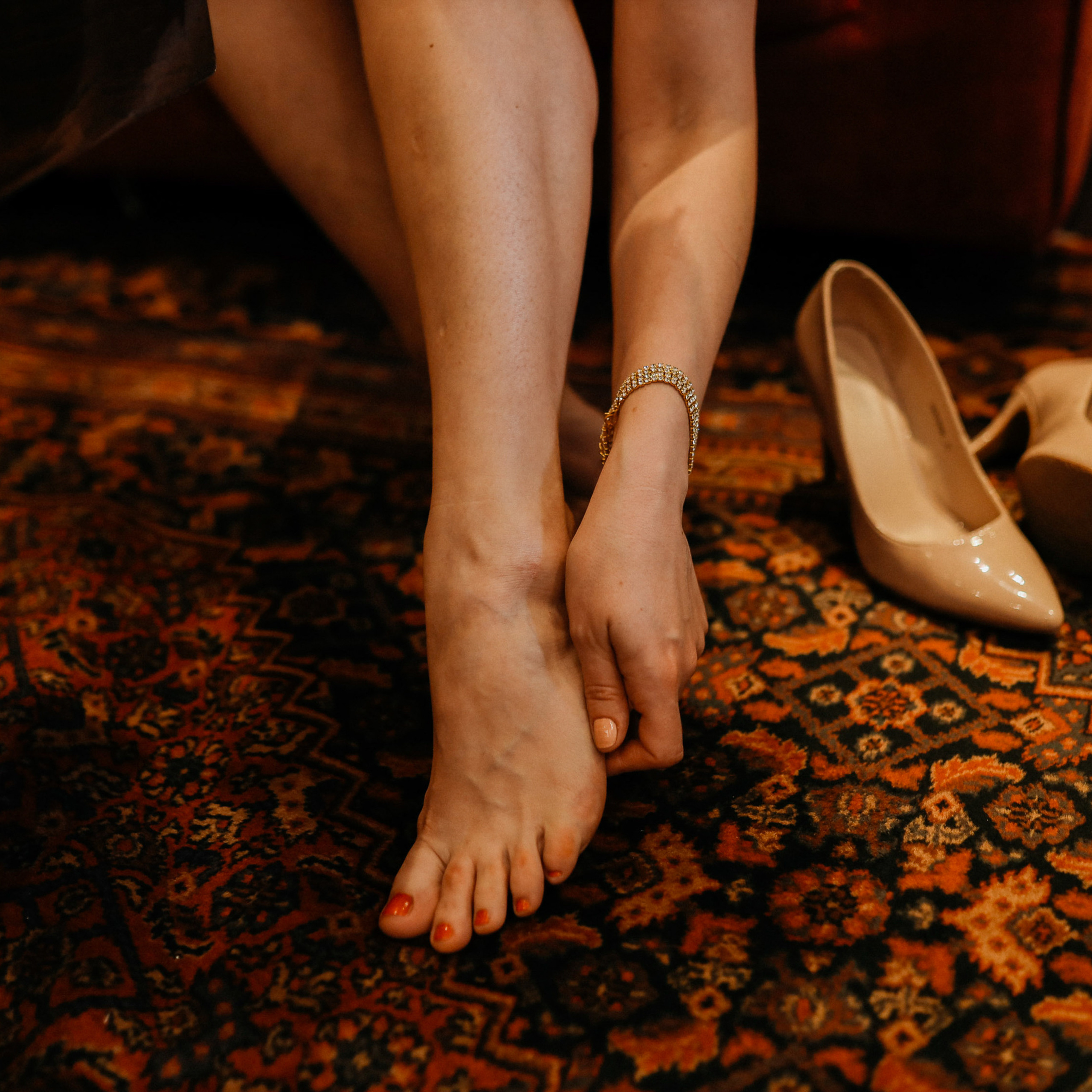 Girls. Главная