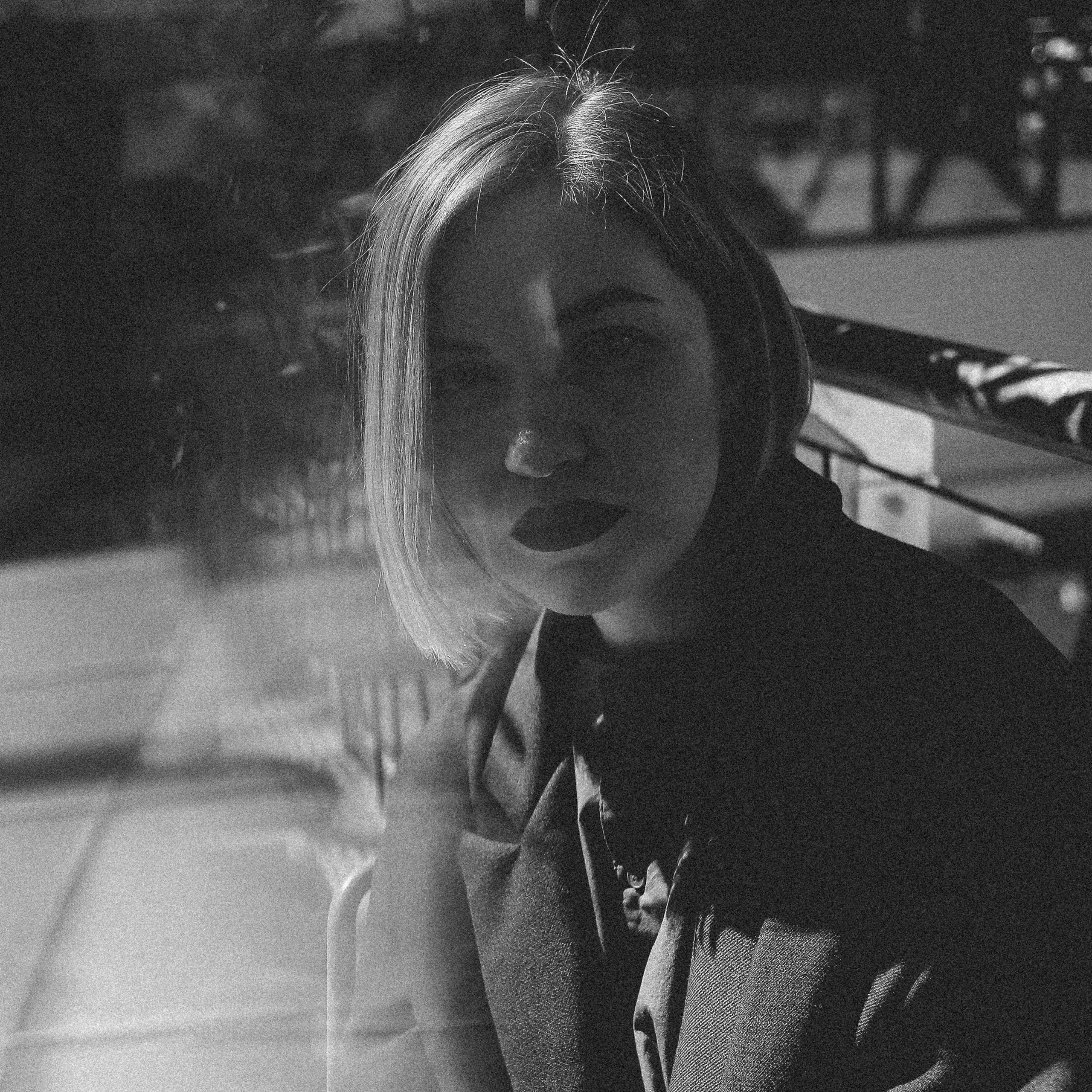 Girls. Главная