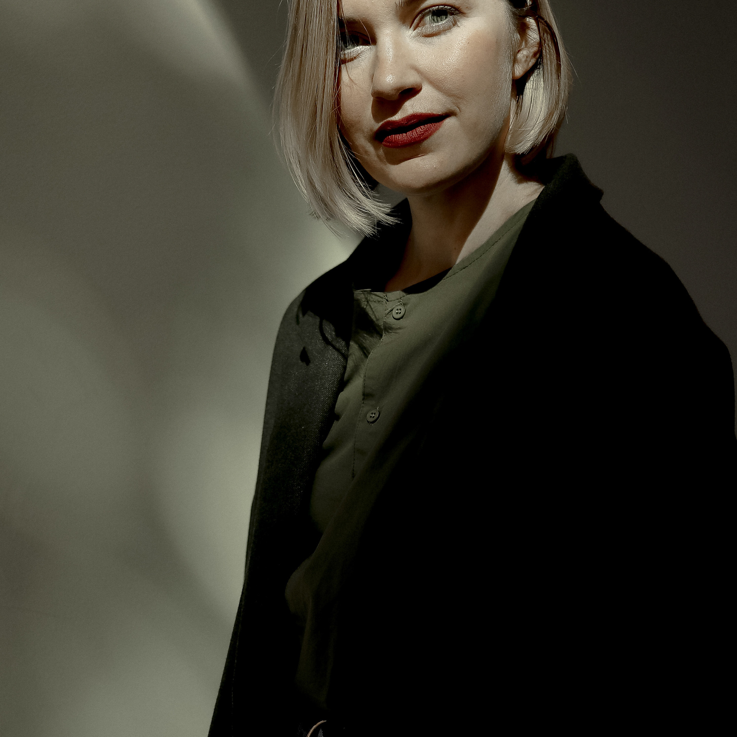 Girls. Главная