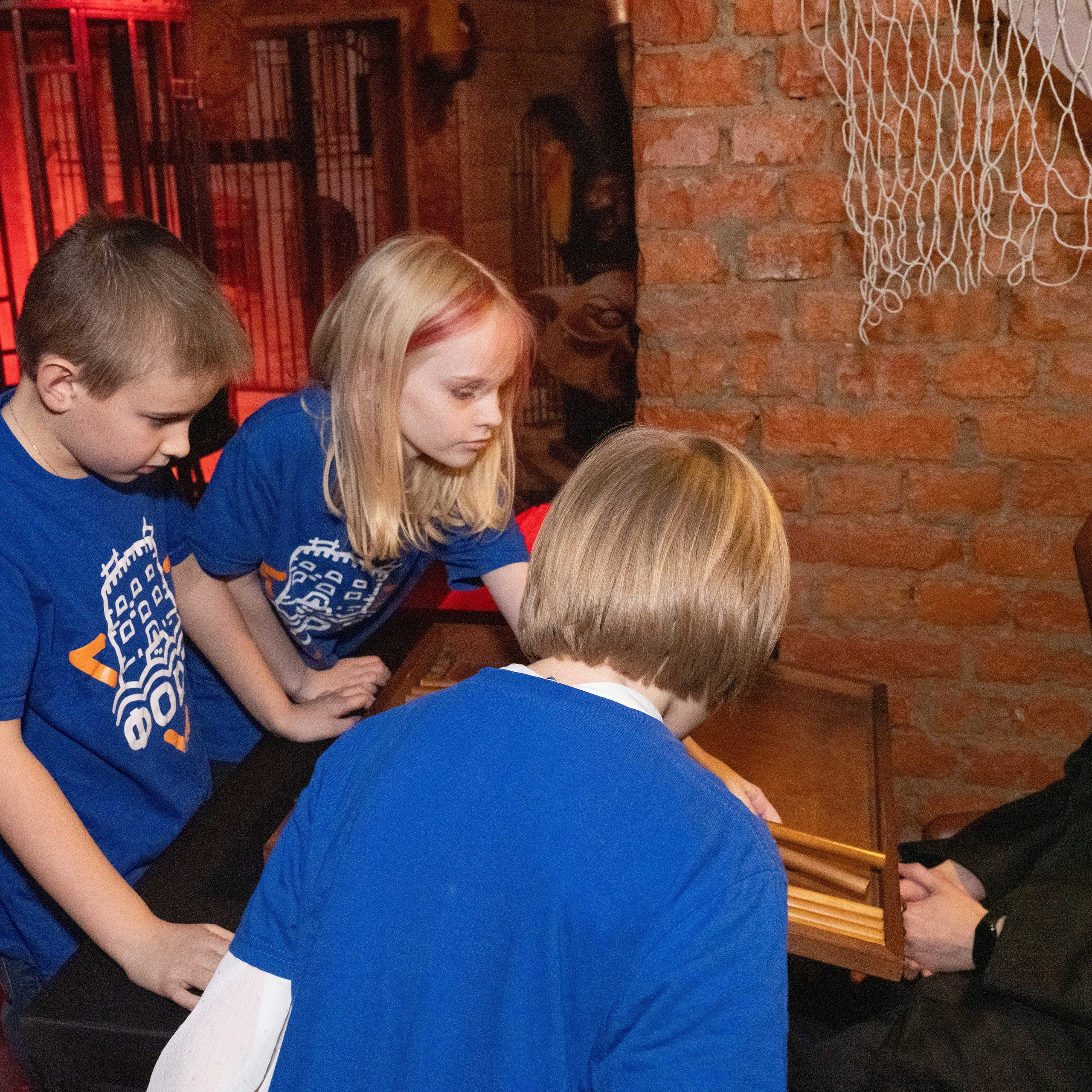 День рождение. Клуб Настрадамус. Moscow-photo-art.ru