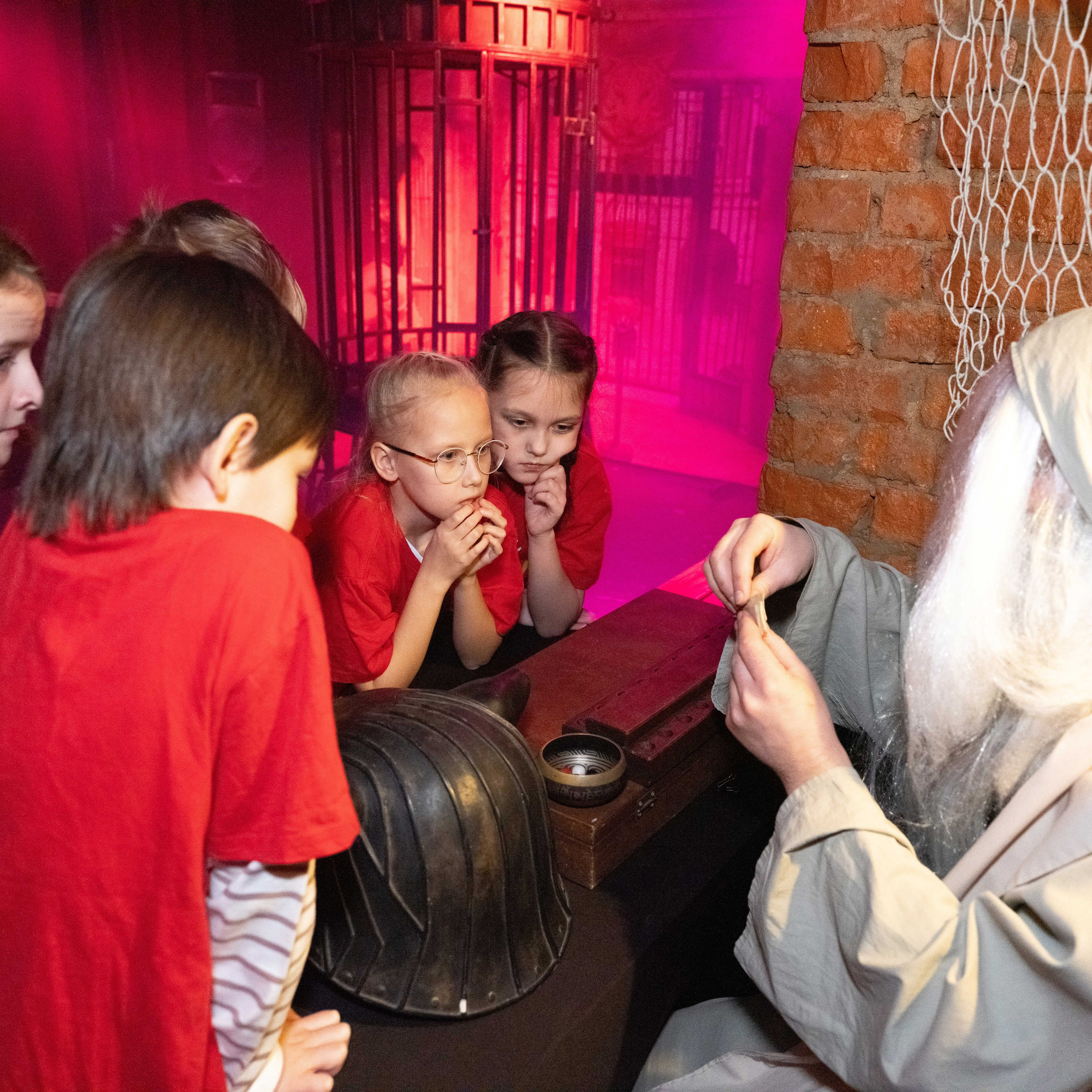 День рождение. Клуб Настрадамус. Moscow-photo-art.ru