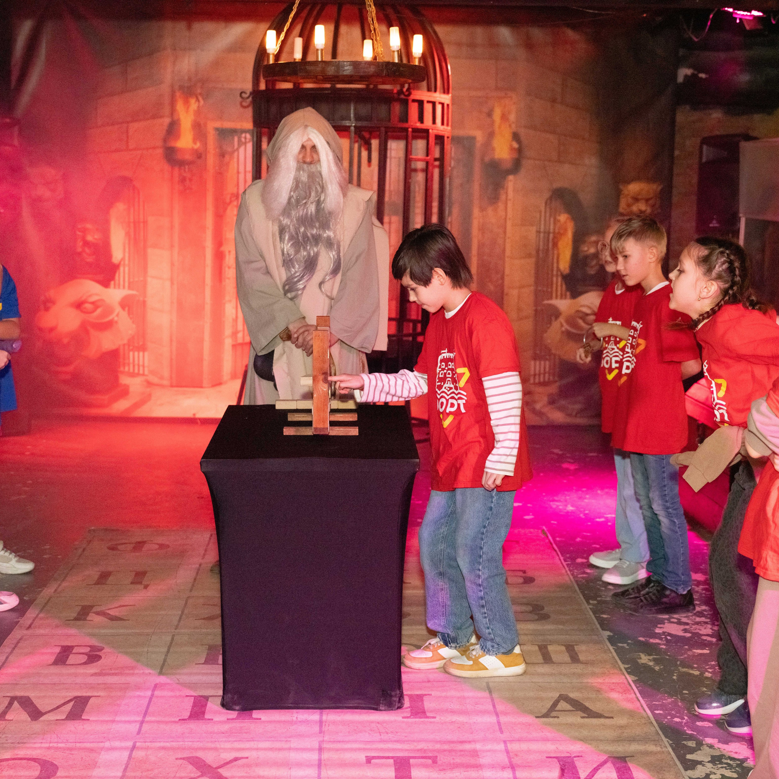 День рождение. Клуб Настрадамус. Moscow-photo-art.ru